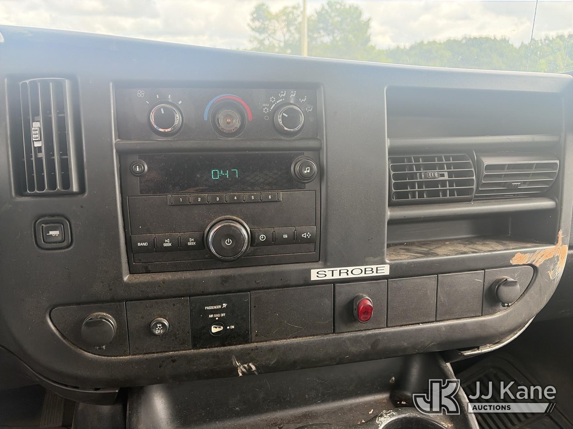 2013 Chevrolet Express G2500
