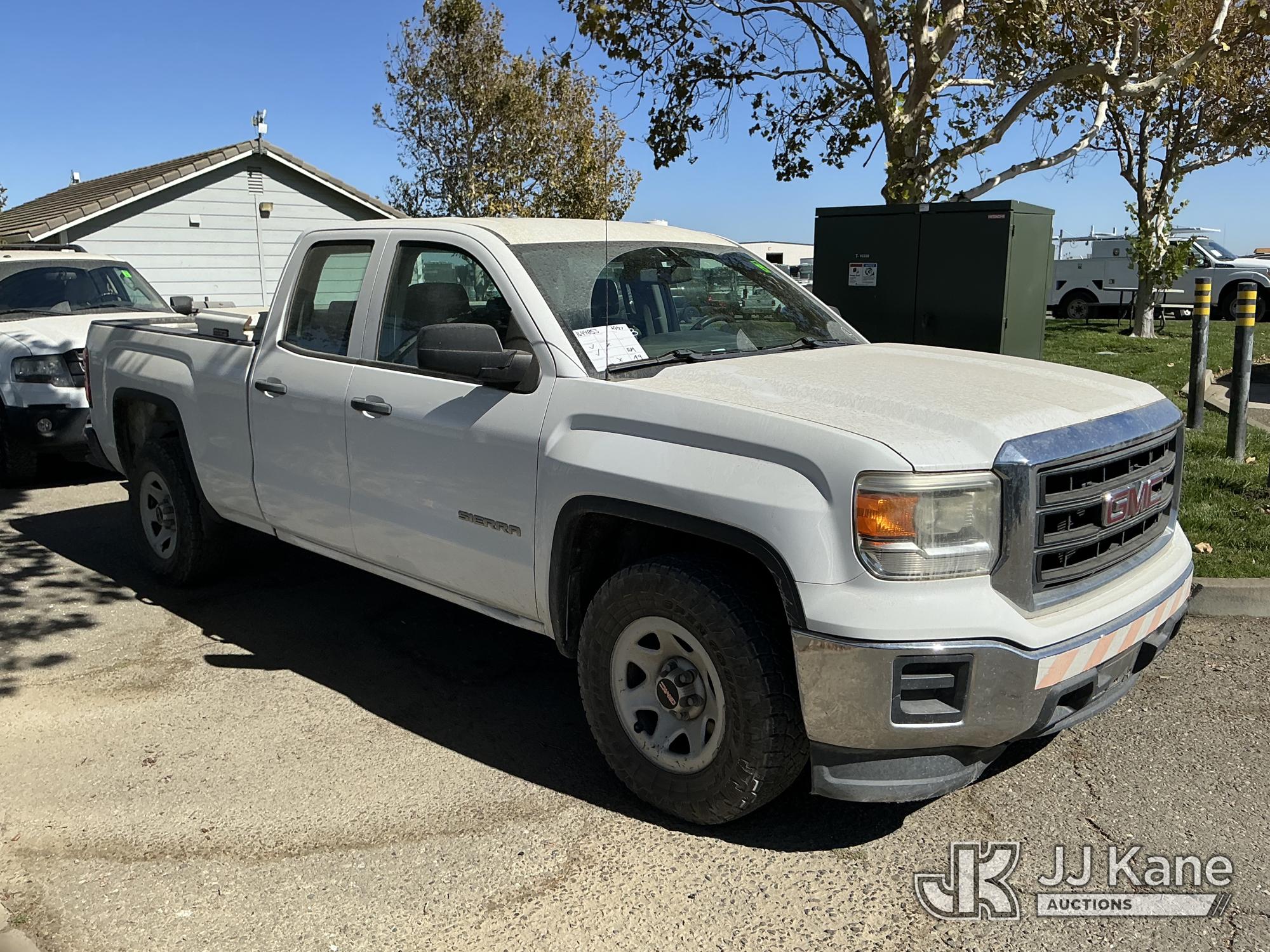 Photo of 2015 GMC Sierra 1500