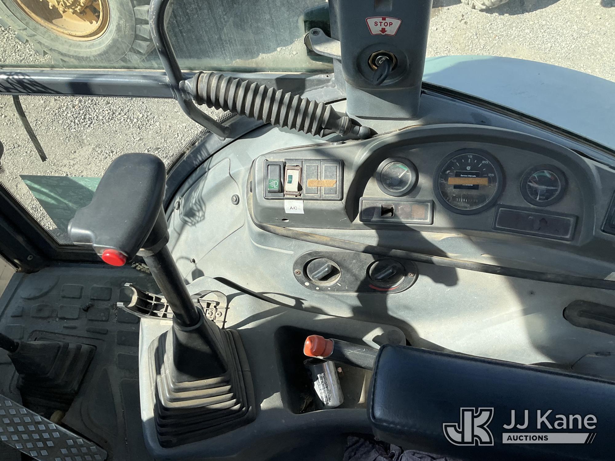 1997 New Holland 675E