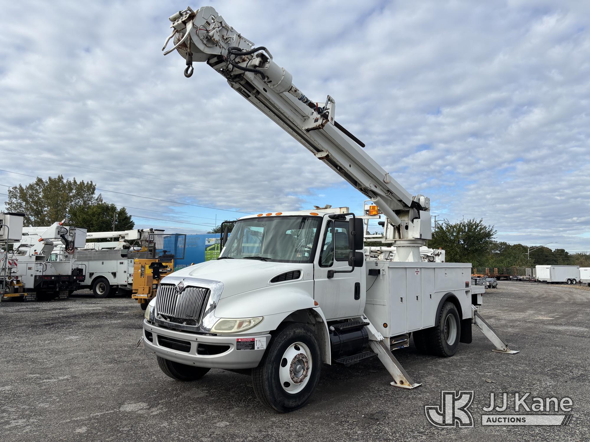 2004 International 4300