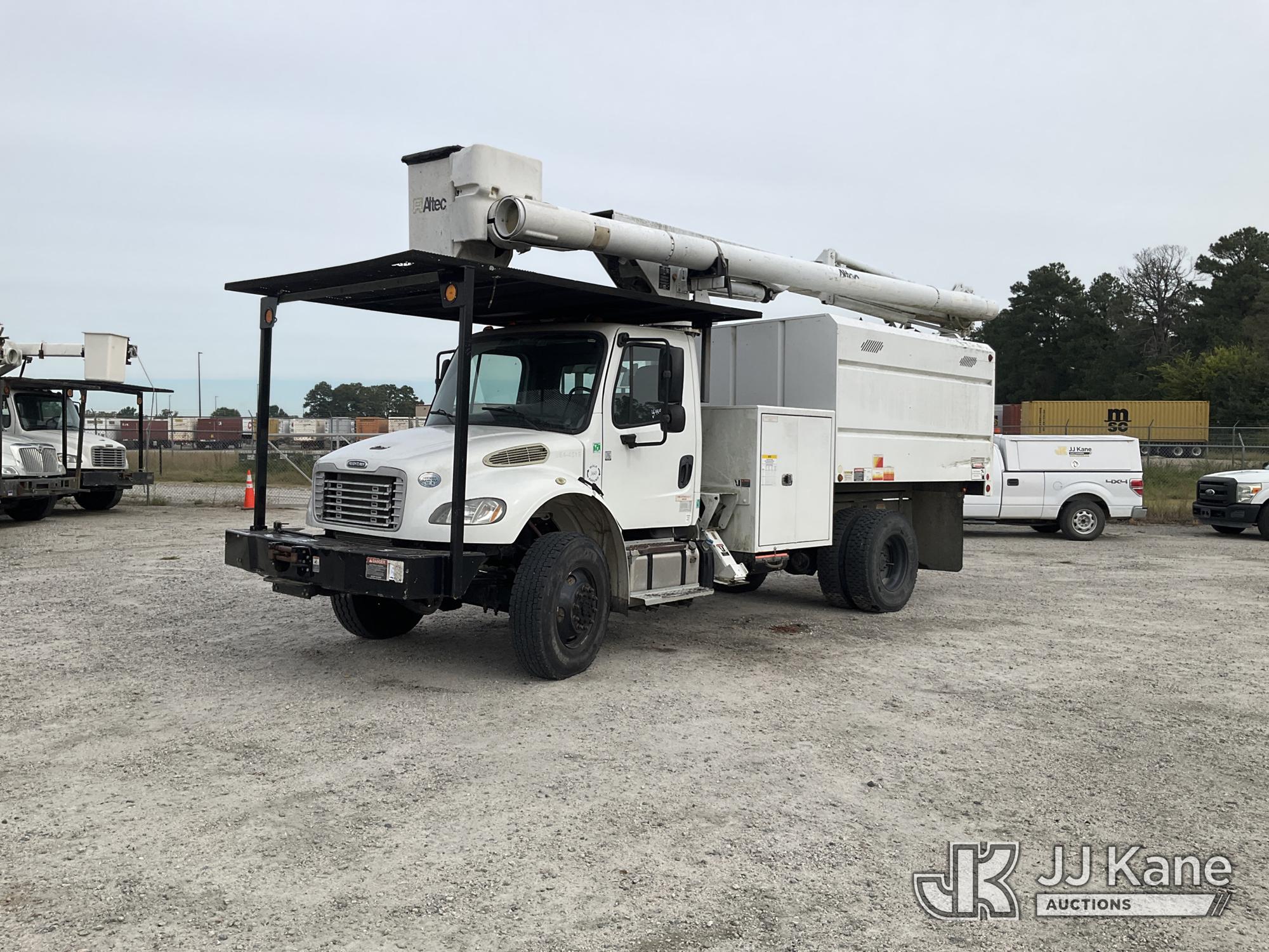 Altec LR756 Over-Center Bucket Truck On 2014 Freightliner M2 106 Chipper Dump Truck (1644931)