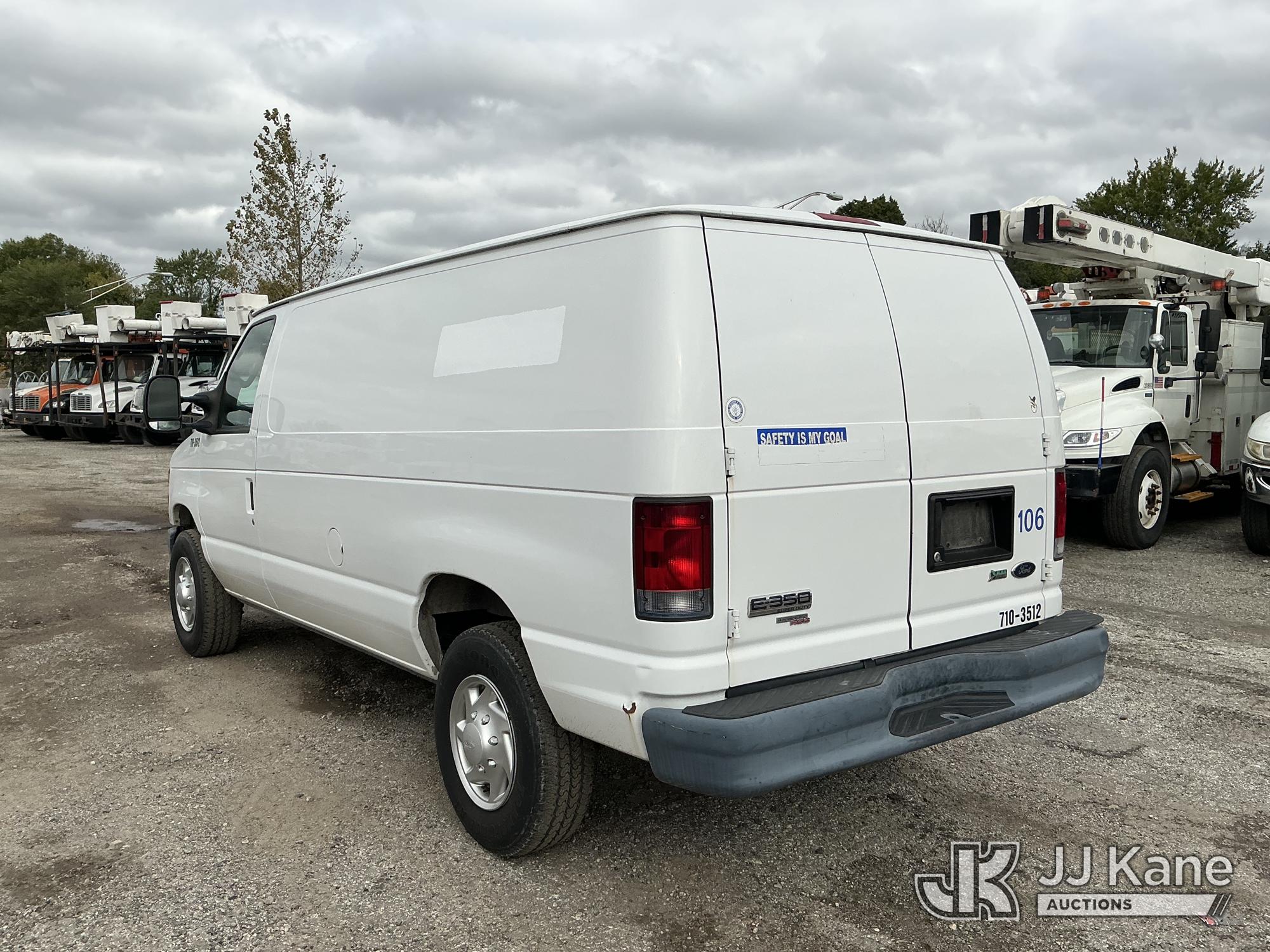 2013 Ford ECONOLINE