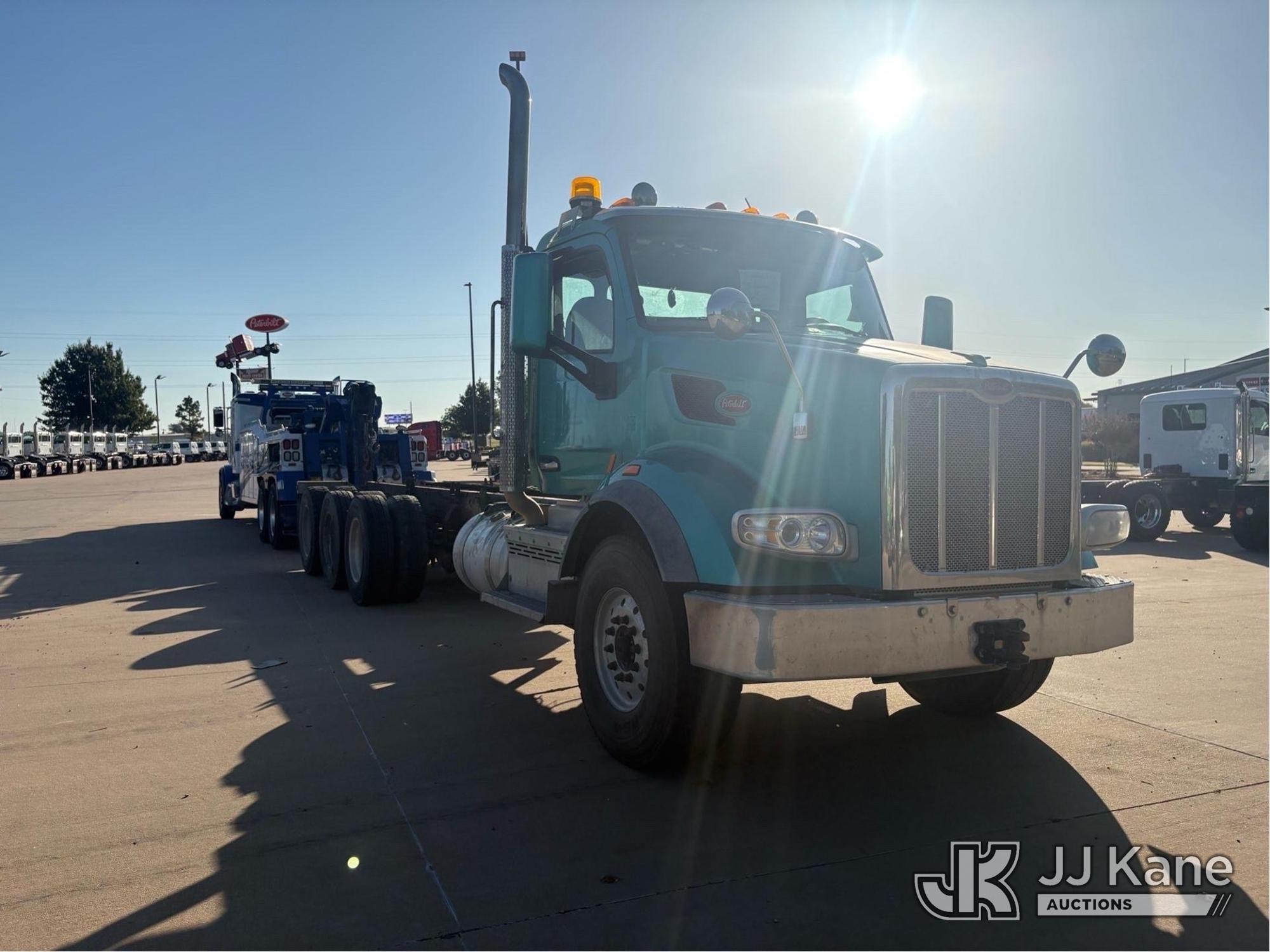 2015 Peterbilt 567