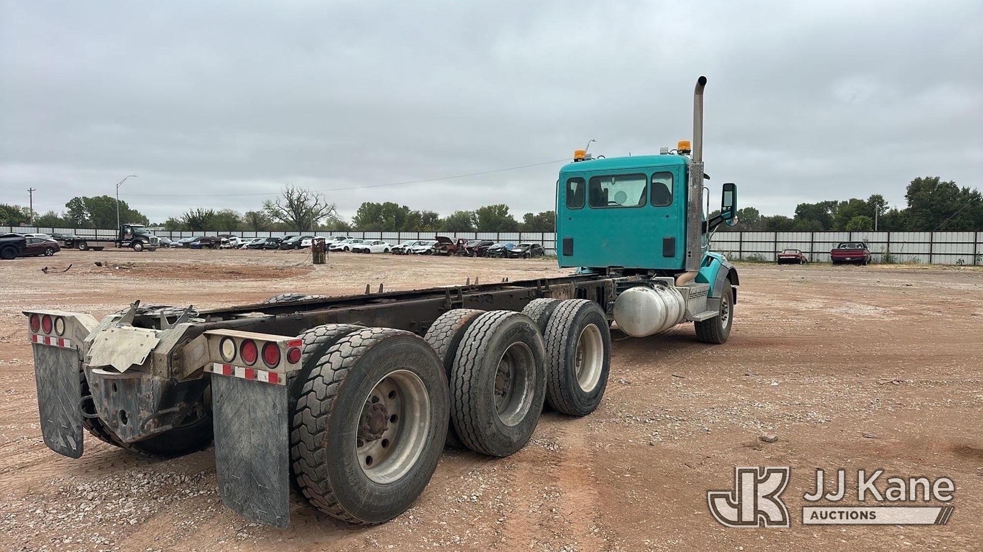 2015 Peterbilt 567