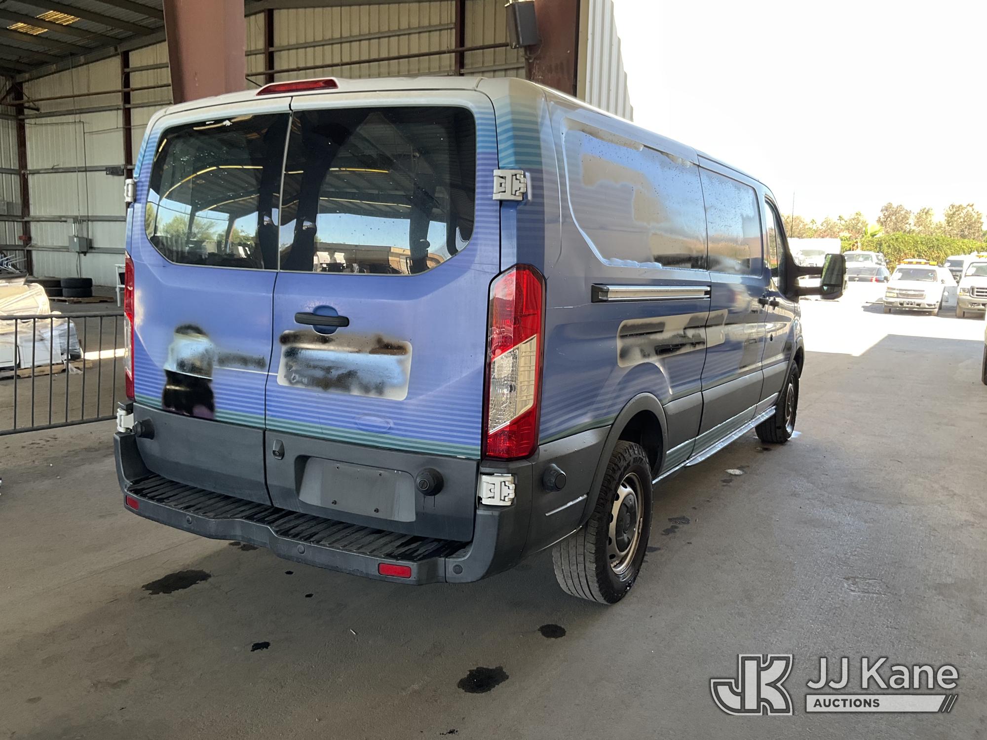 2017 Ford TRANSIT