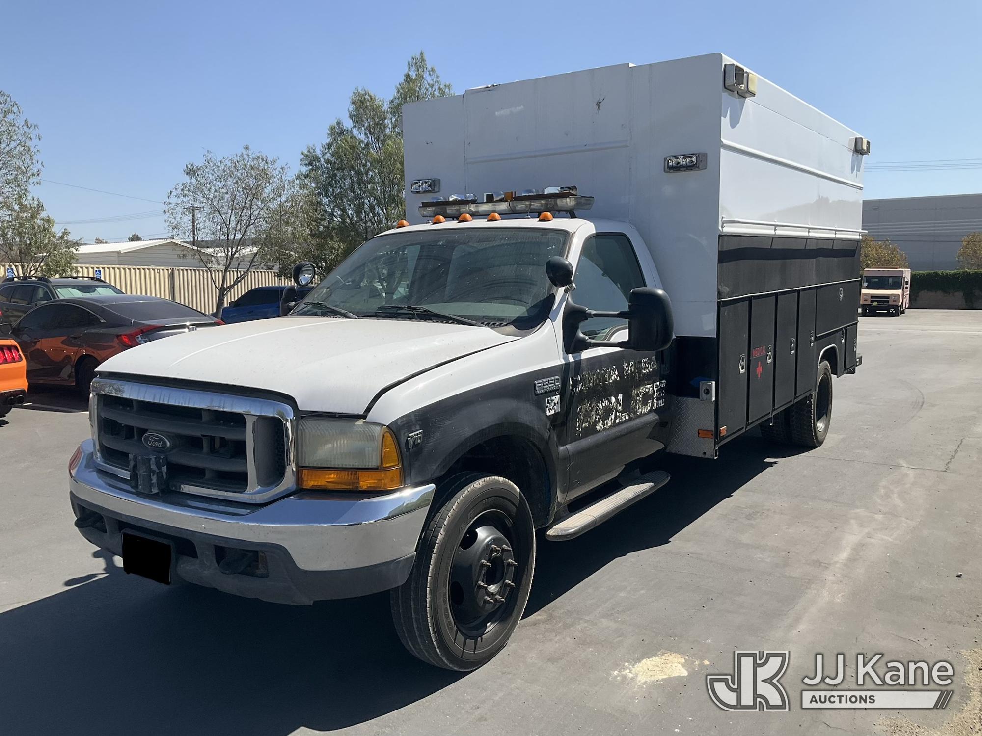 2000 Ford F-550