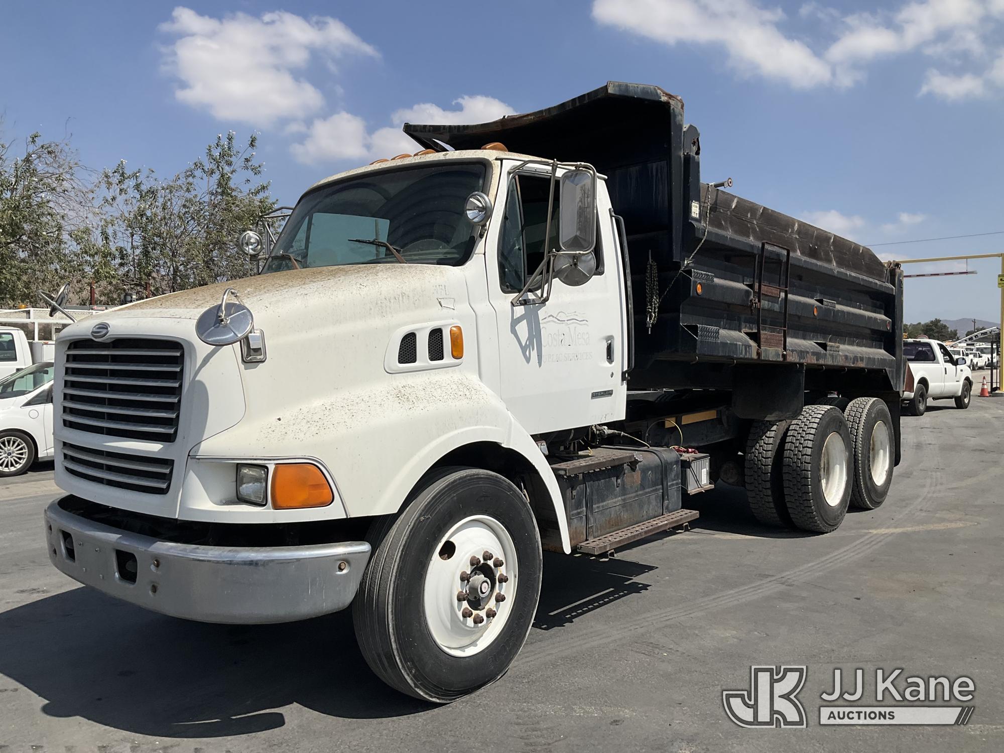 Photo of 2000 Sterling A9500