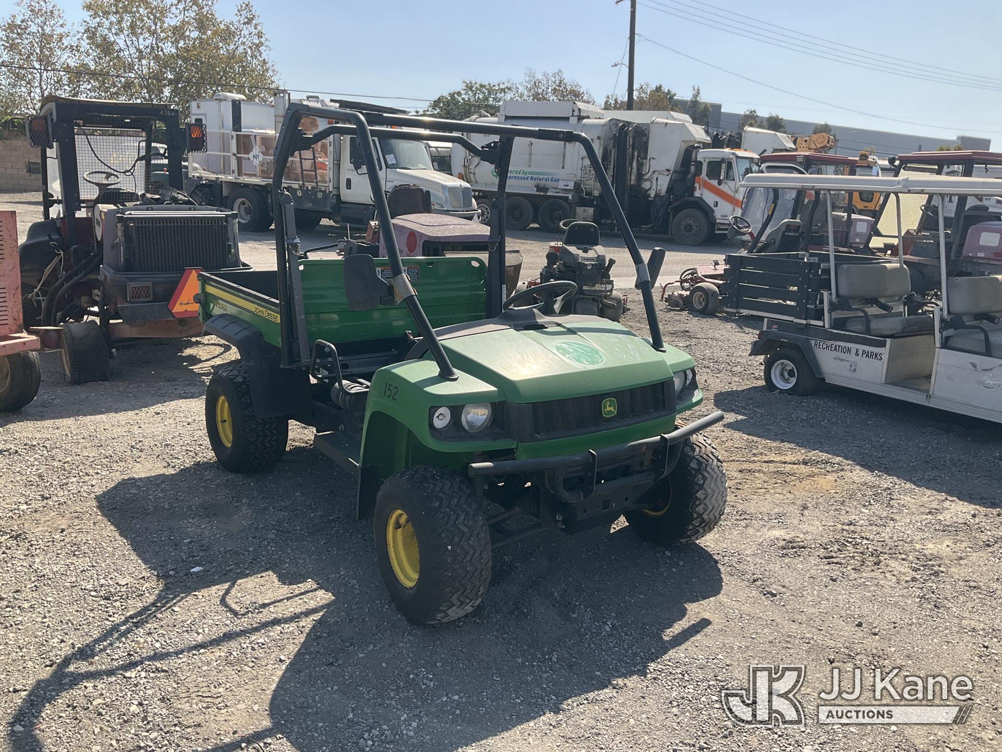 2013 John Deere HPX