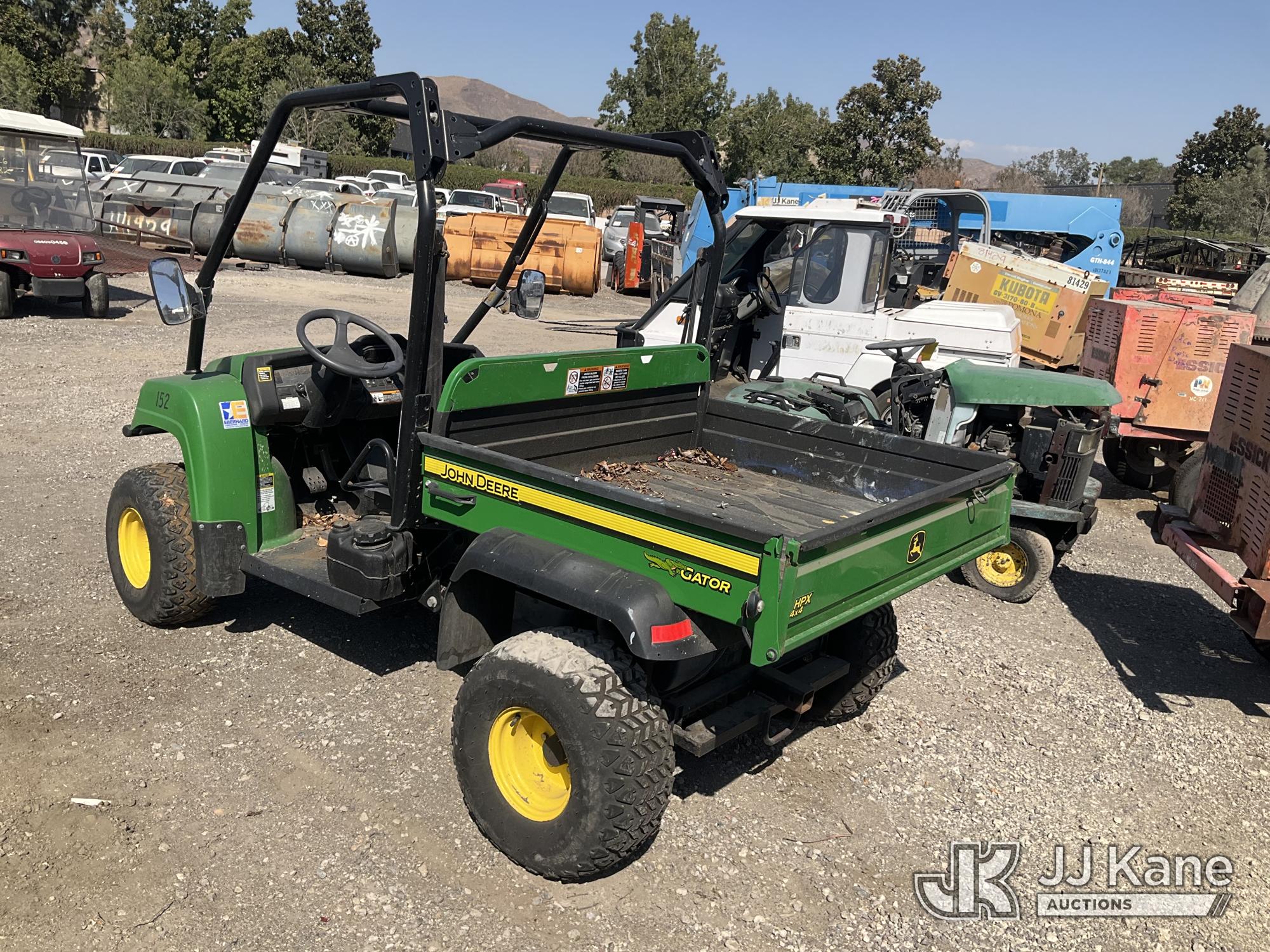 2013 John Deere HPX