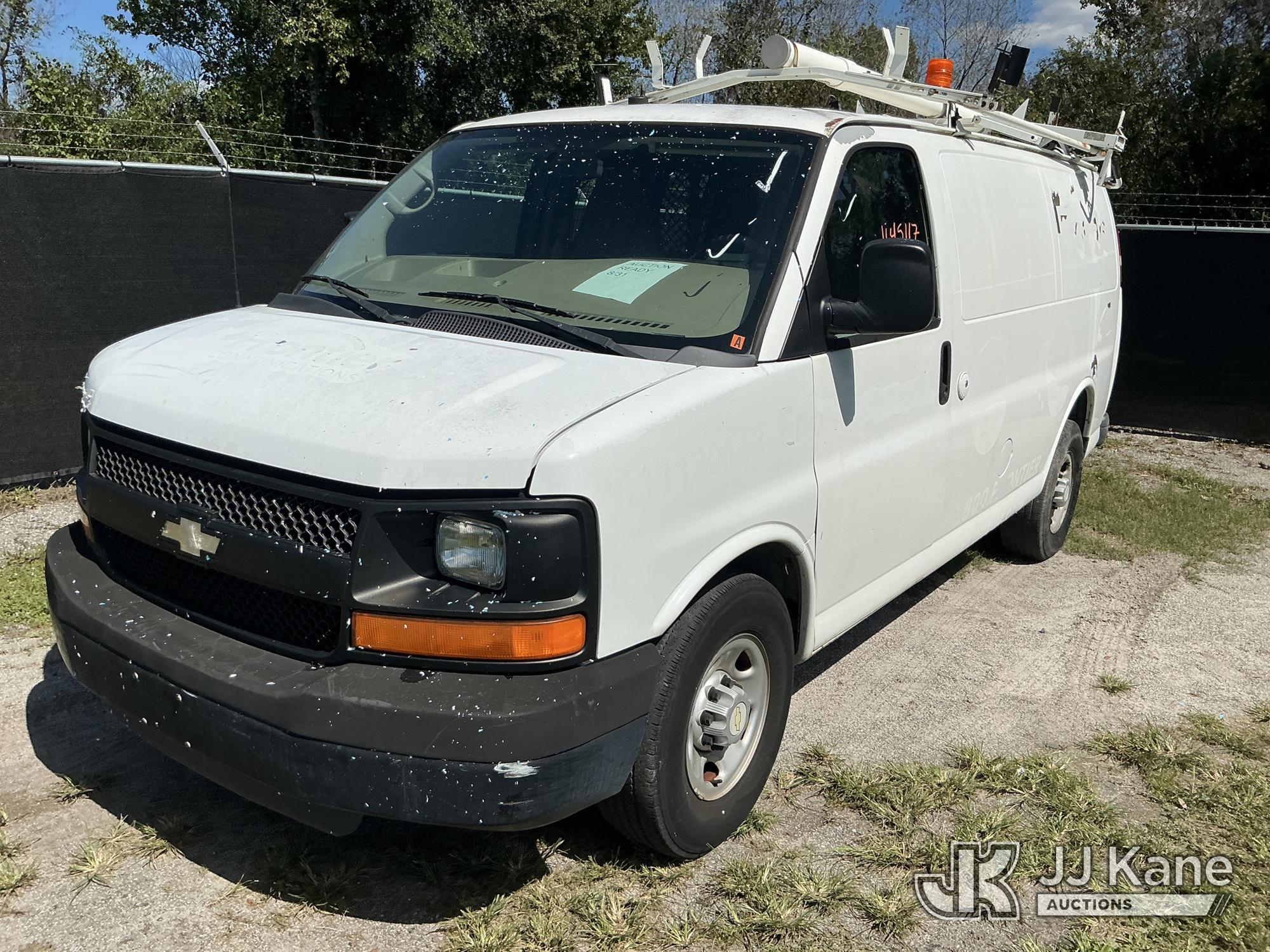 Photo of 2011 Chevrolet Express G2500