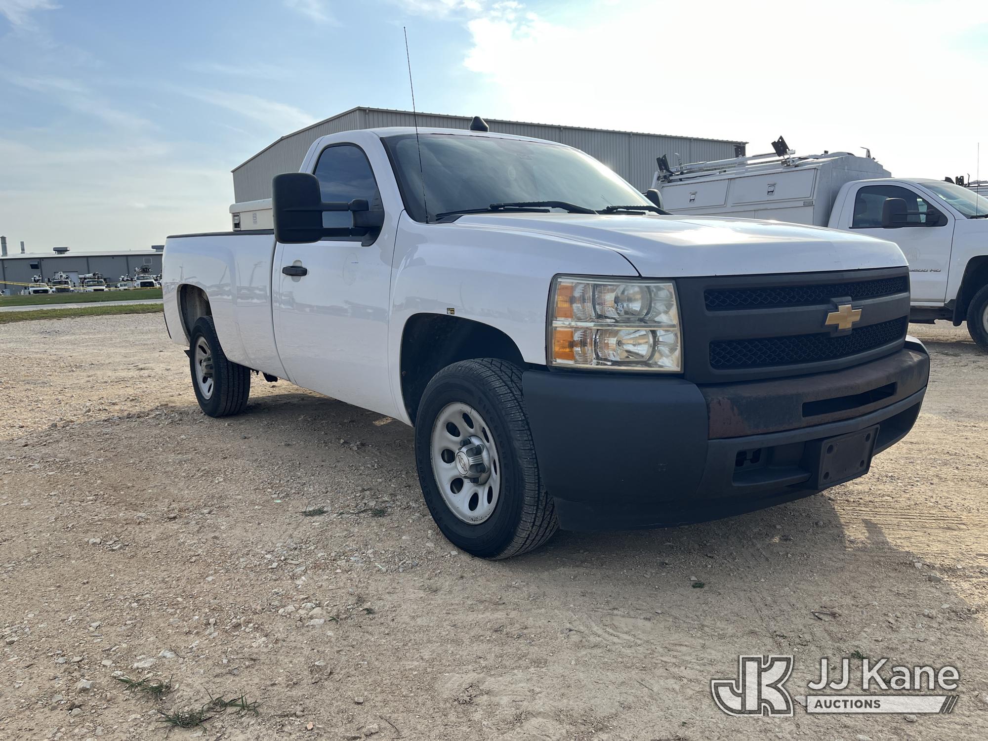 Photo of 2013 Chevrolet Silverado 1500