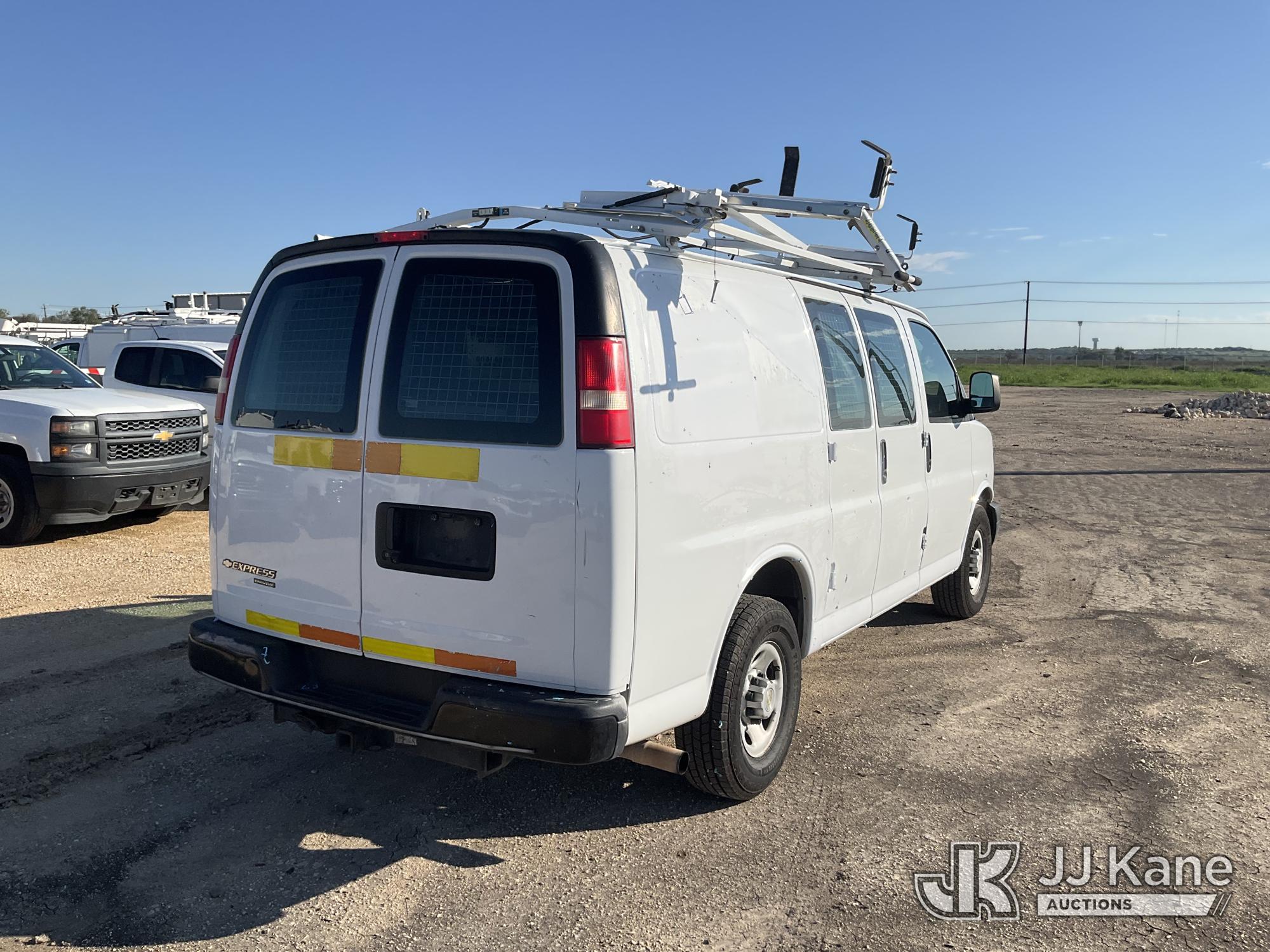 2013 Chevrolet EXPRESS G2500