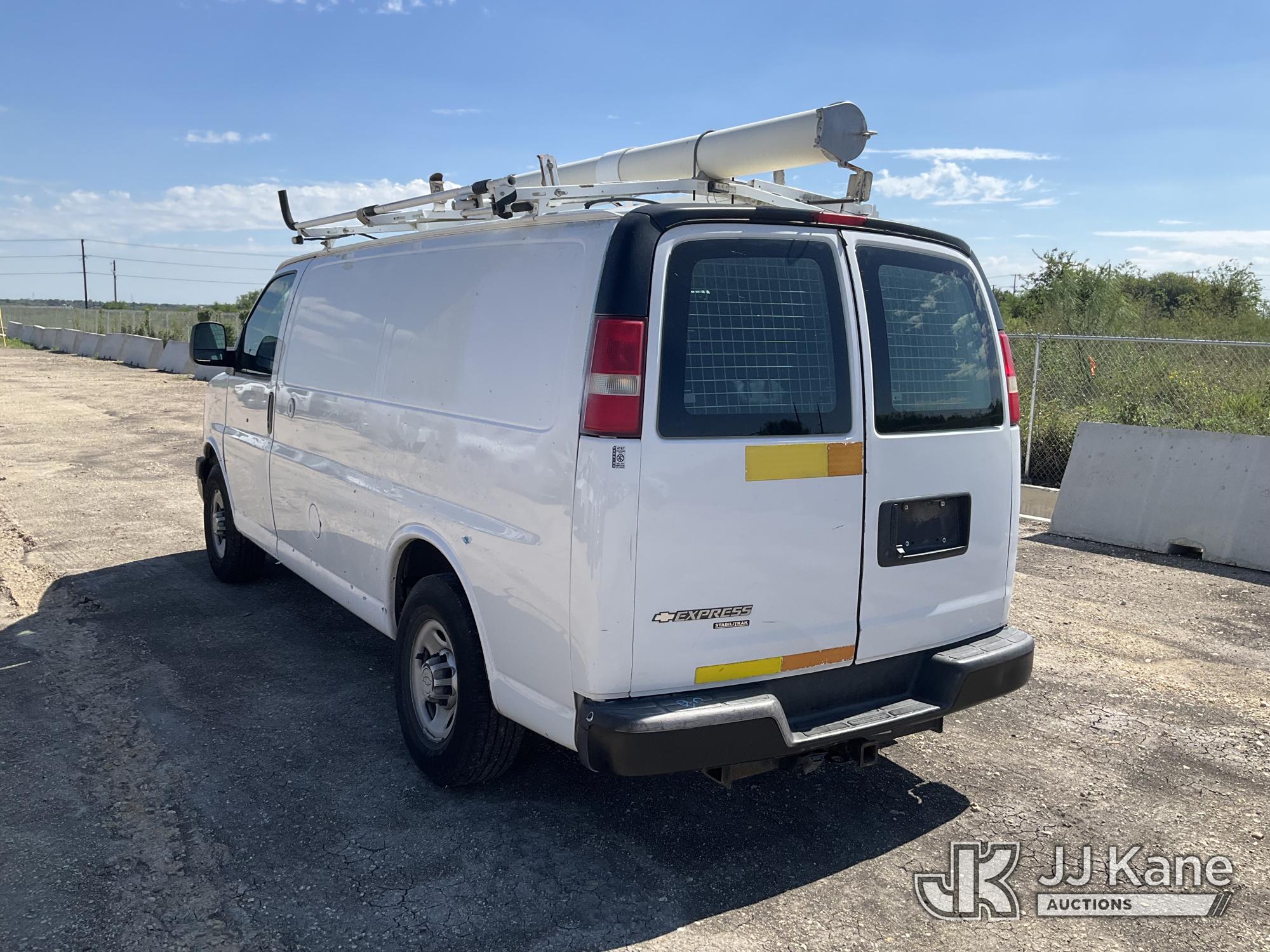 2013 Chevrolet EXPRESS G2500