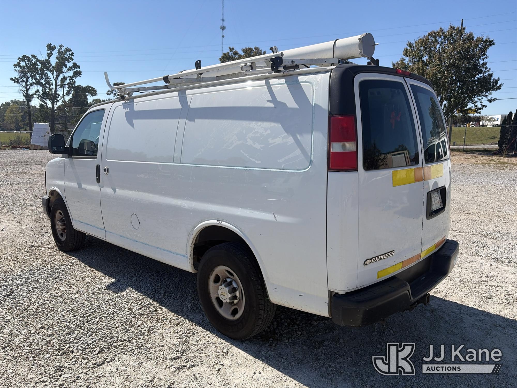 2013 Chevrolet EXPRESS G2500