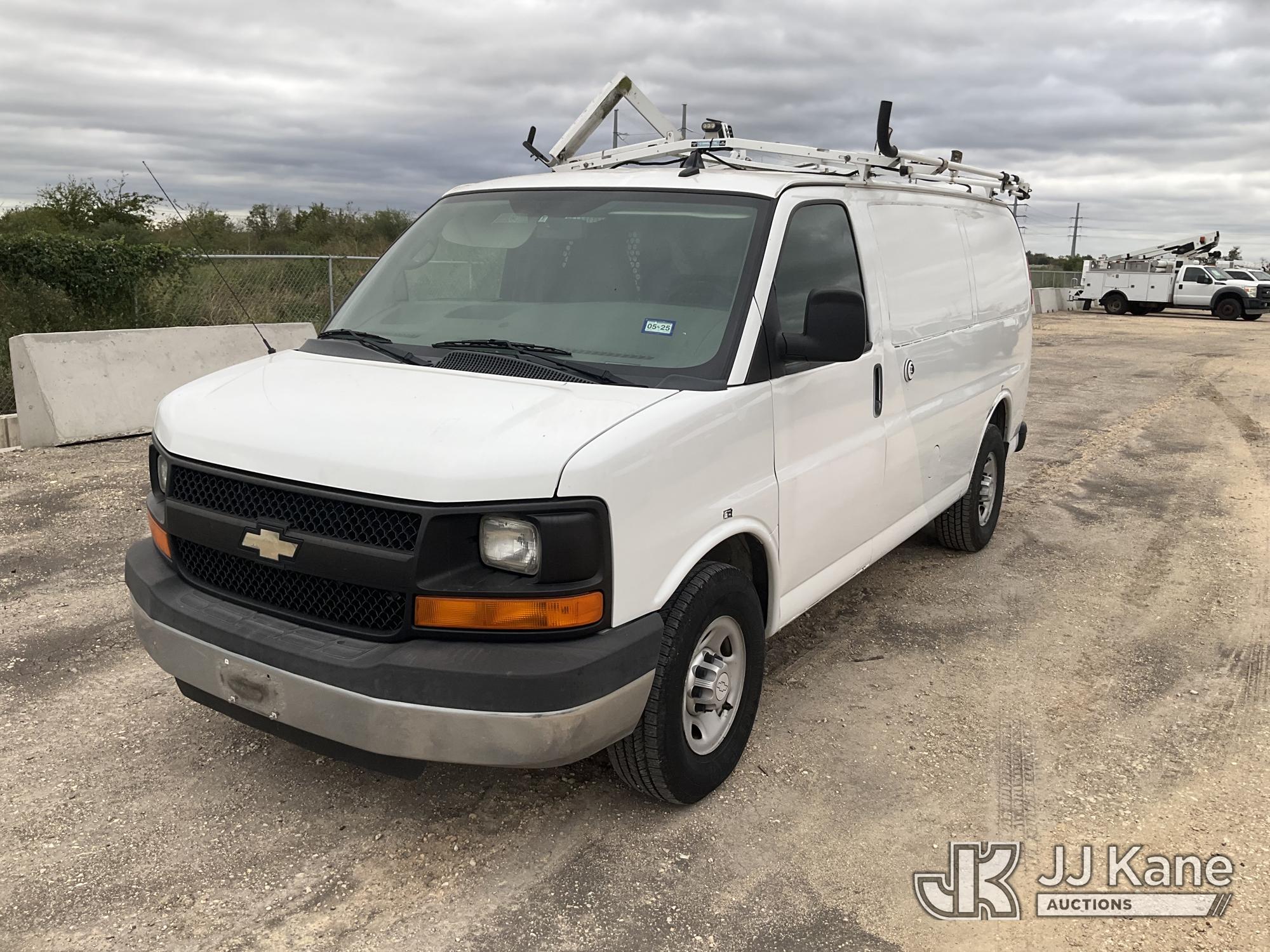 Photo of 2014 Chevrolet Express