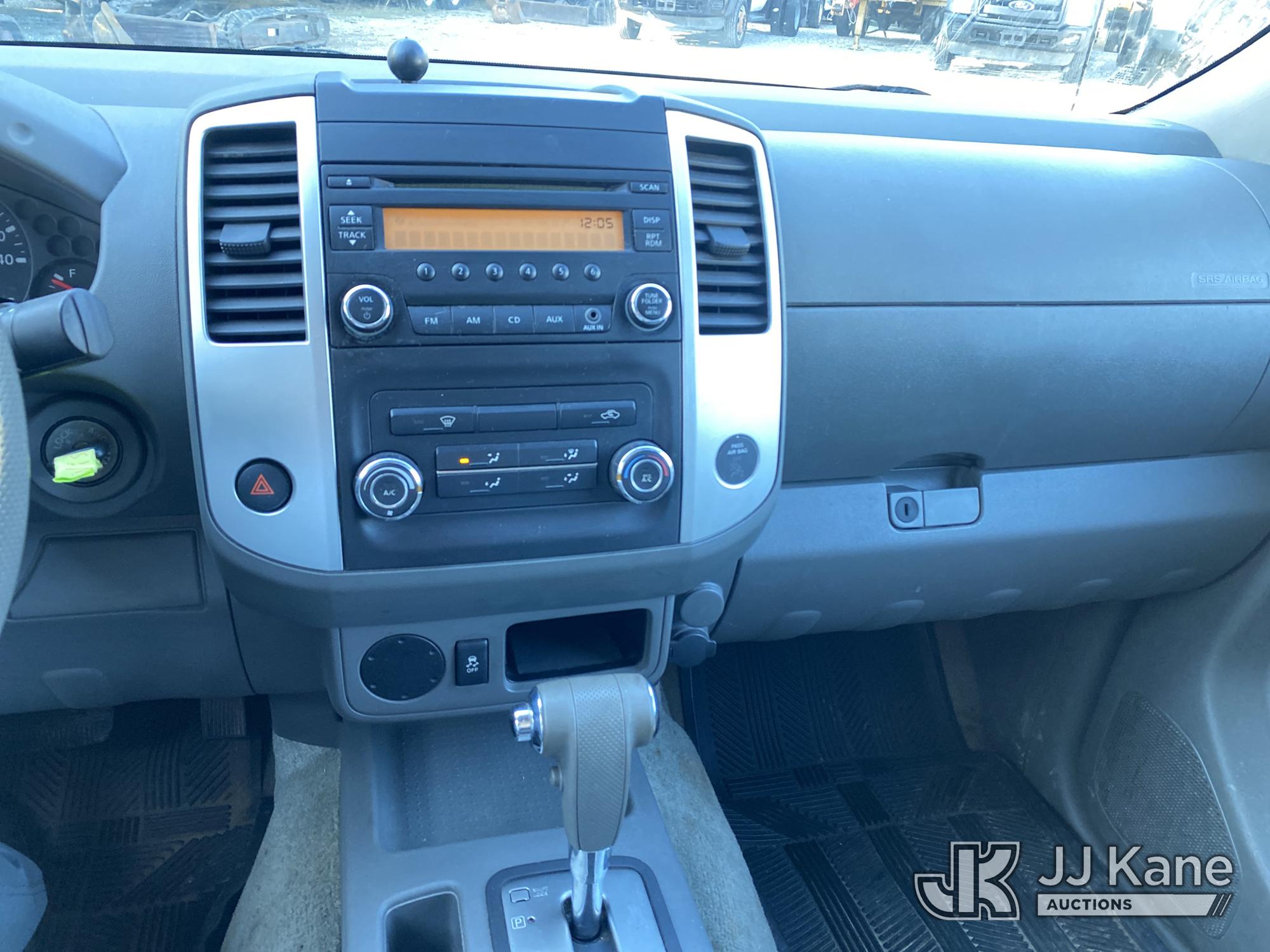 2015 Nissan FRONTIER
