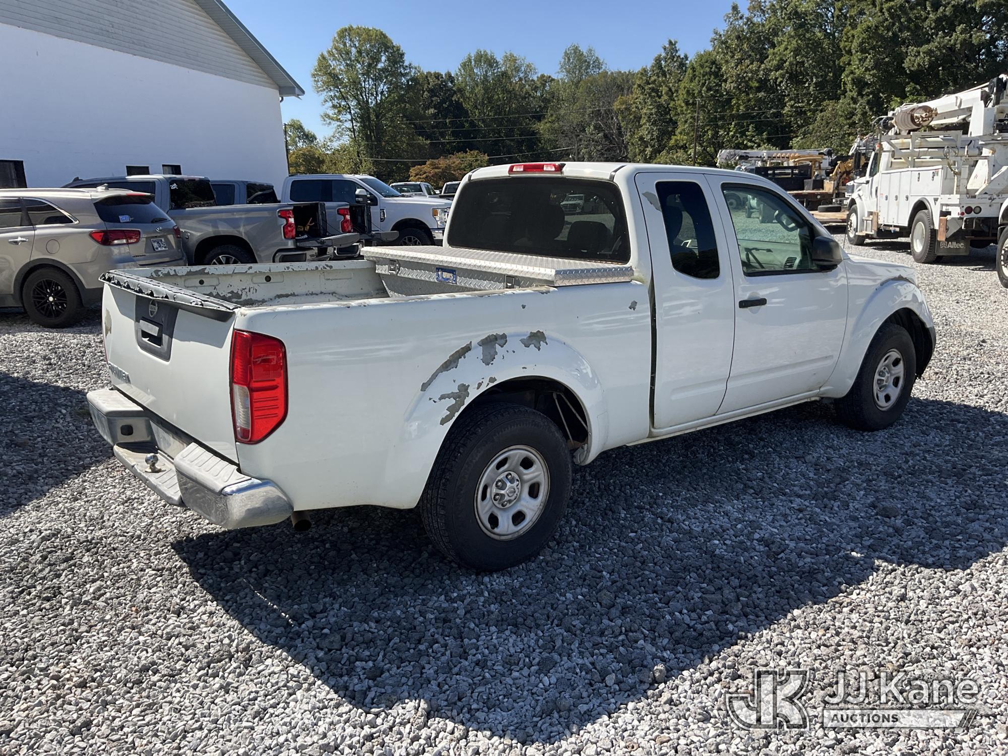 2016 Nissan FRONTIER