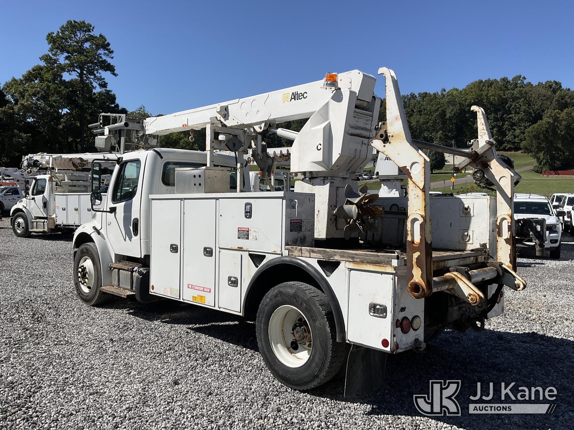 2016 Freightliner M2 106