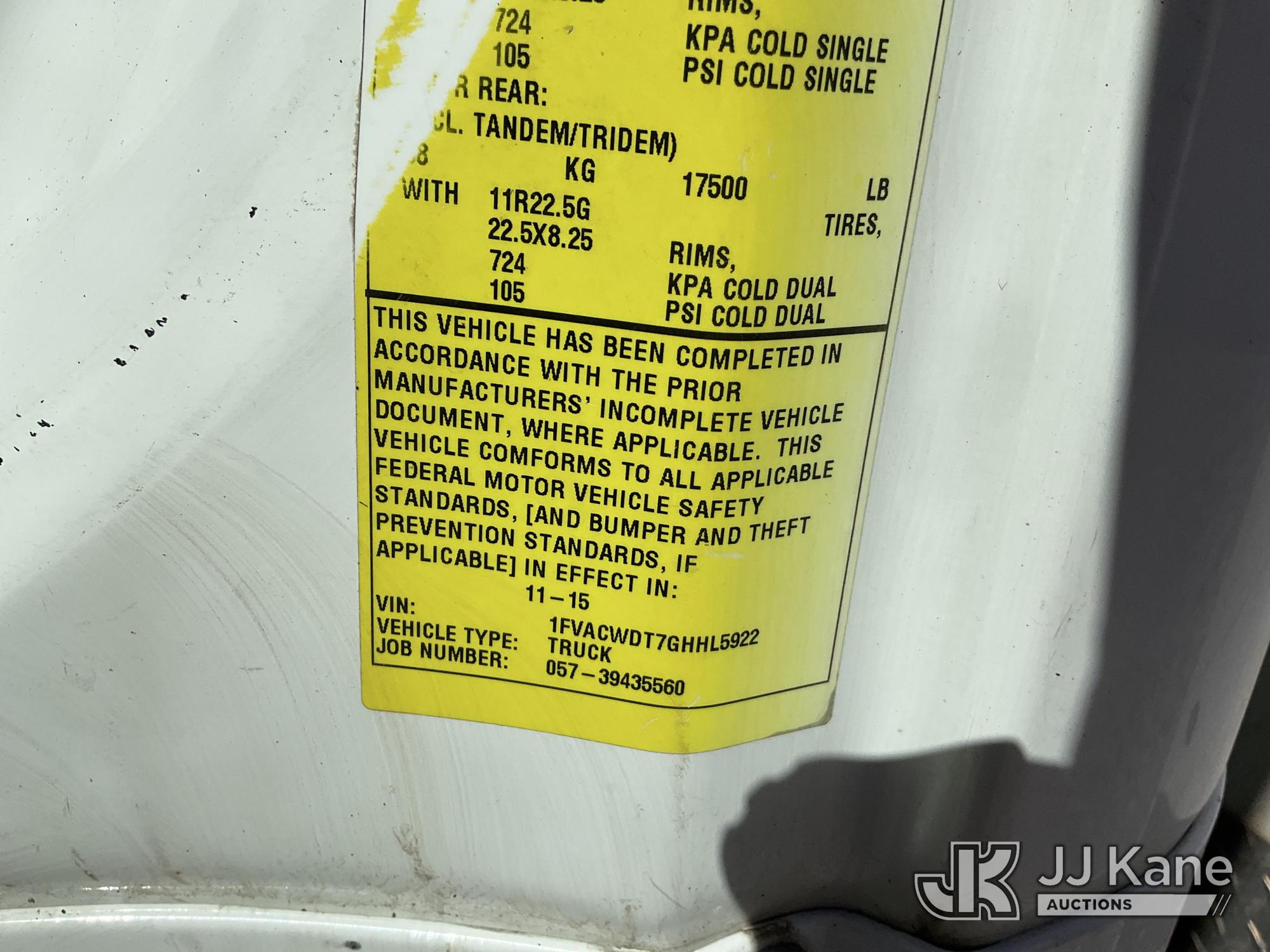2016 Freightliner M2 106