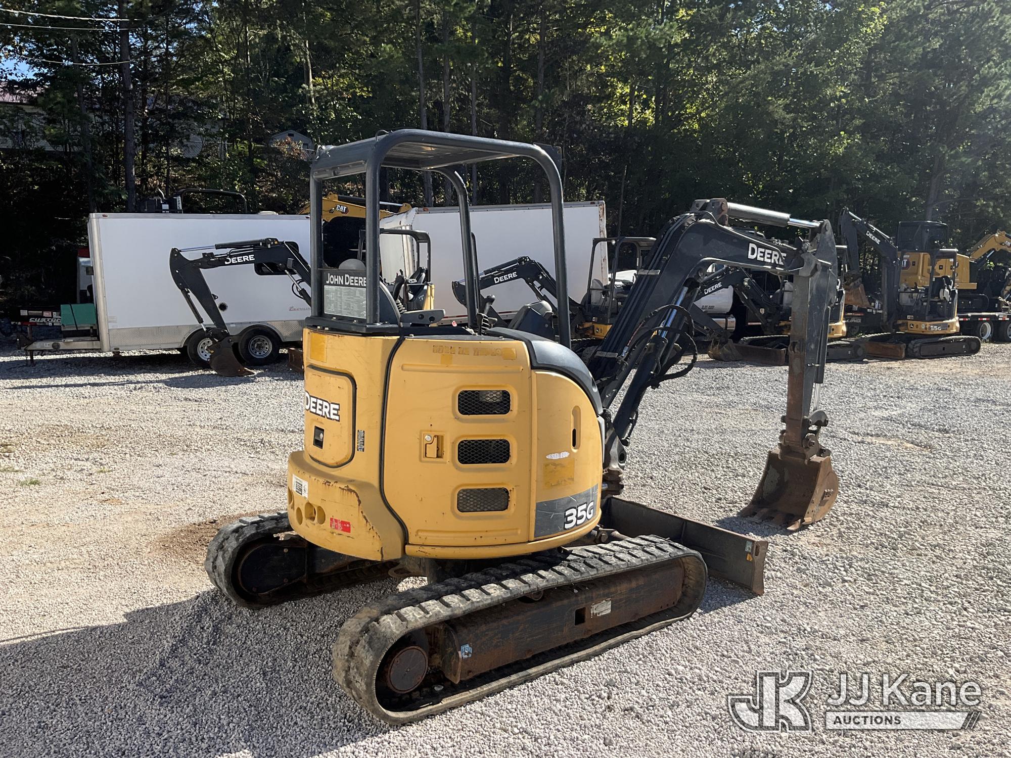 2017 John Deere 35G