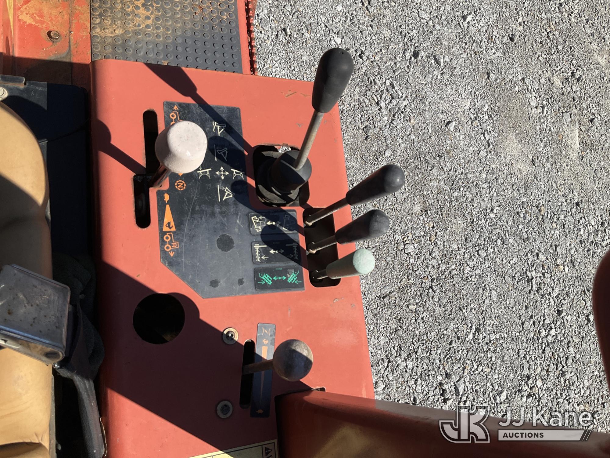 2015 Ditch Witch RT45