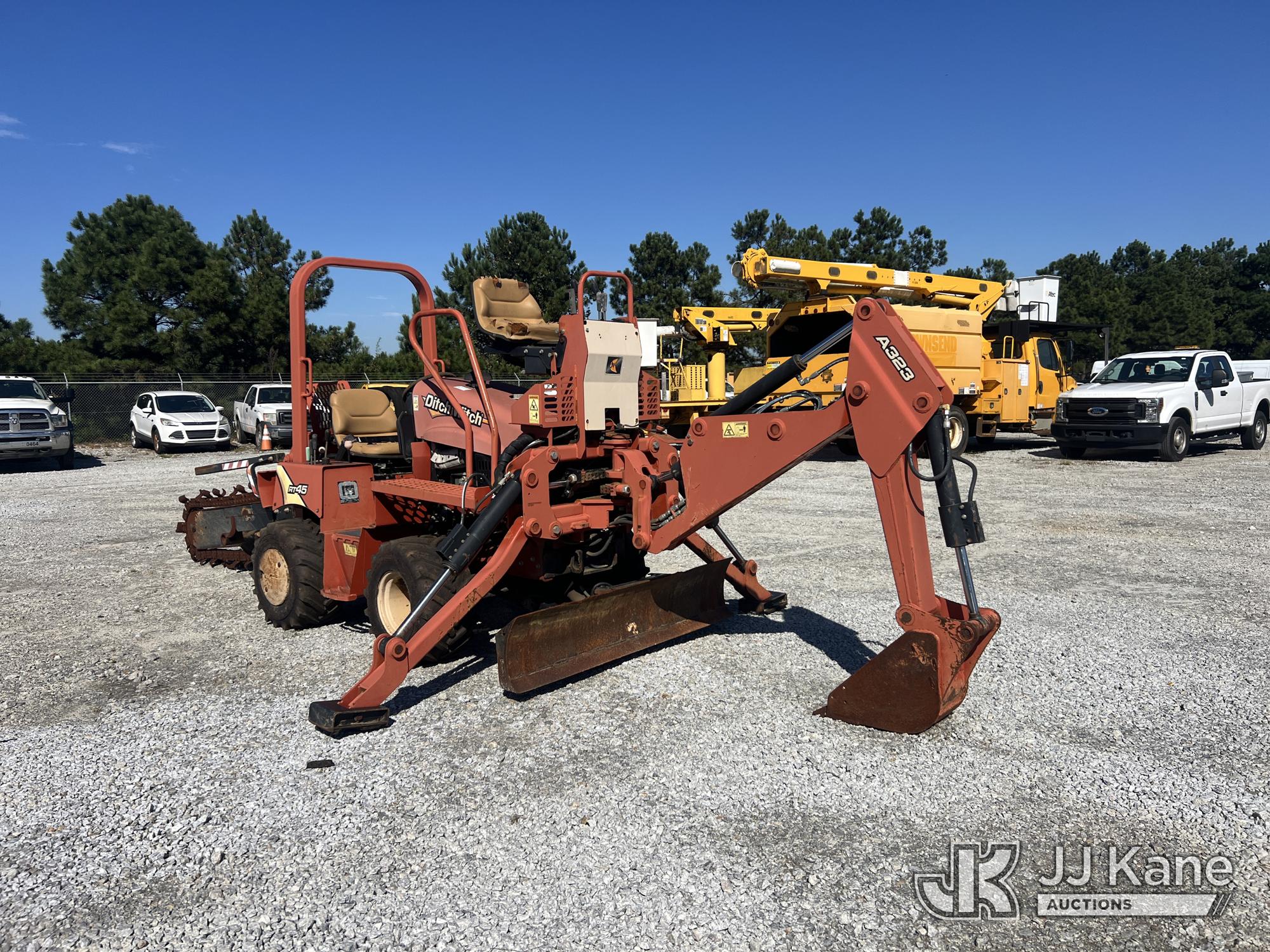 2015 Ditch Witch RT45