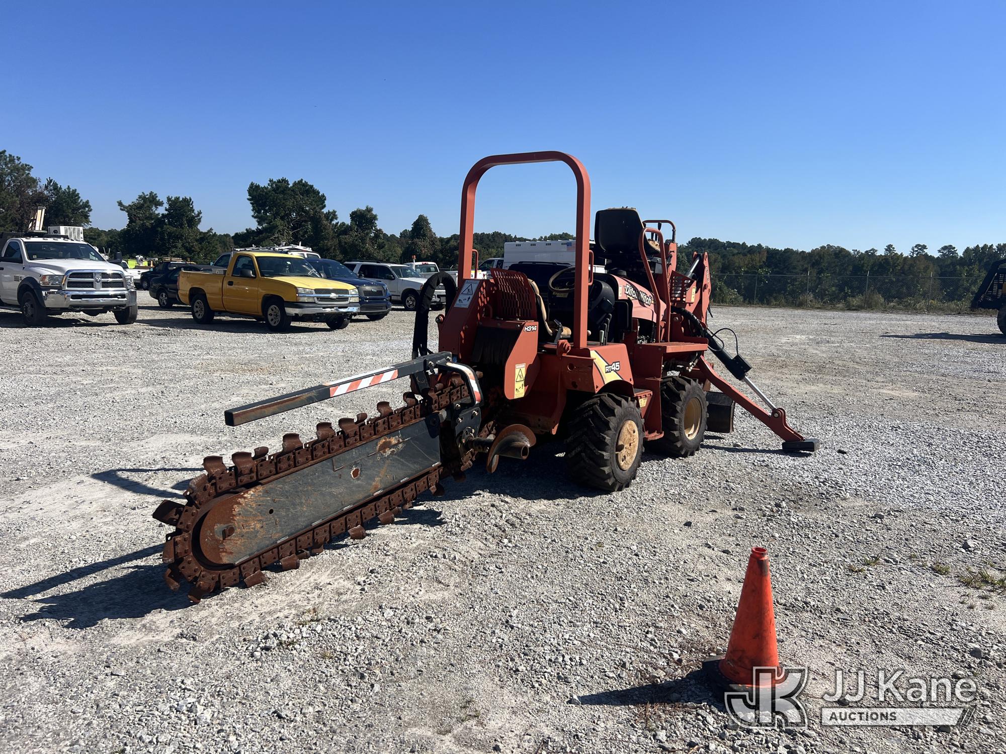 2015 Ditch Witch RT45