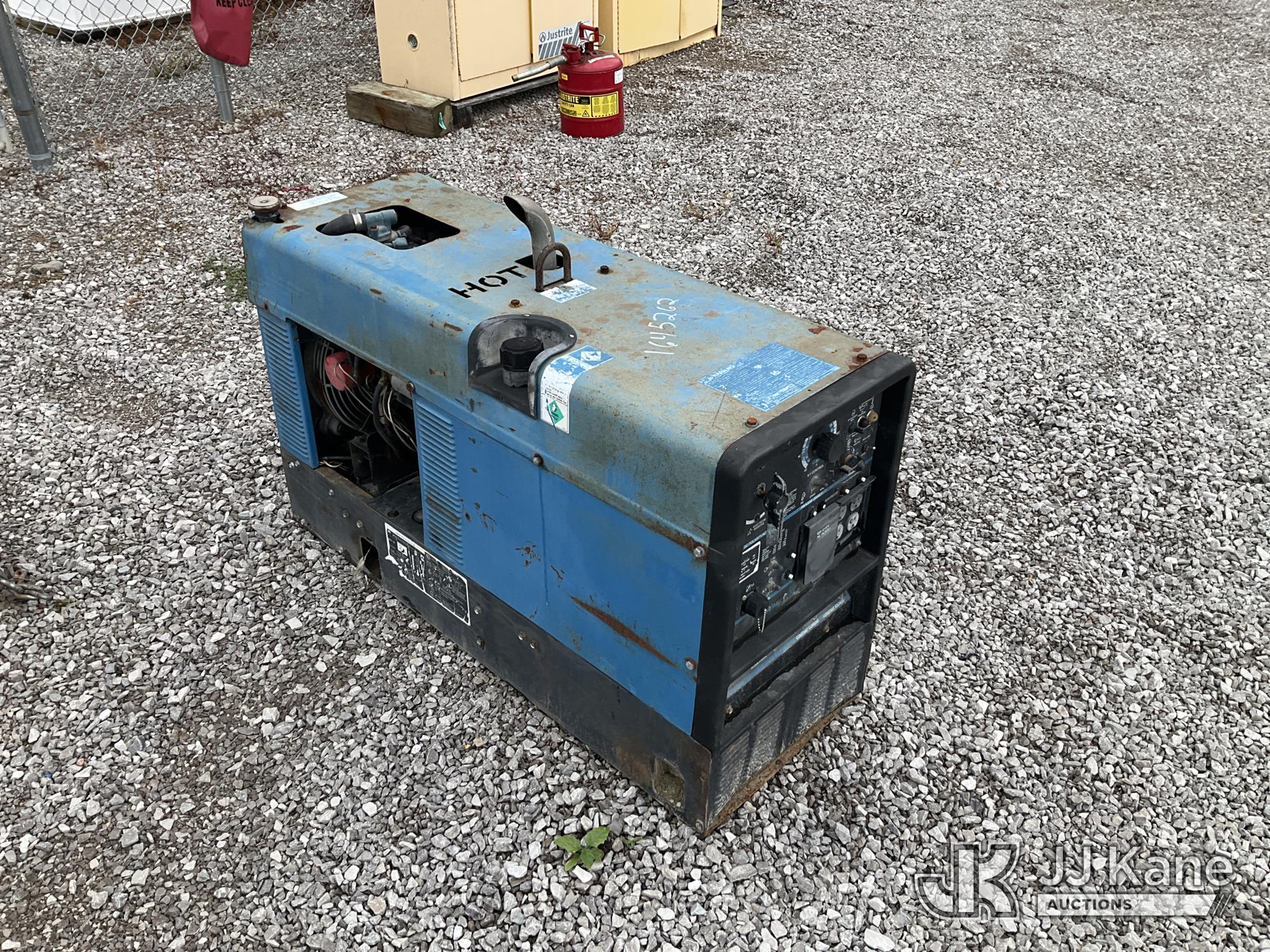 0 Miller TRAILBLAZER 800