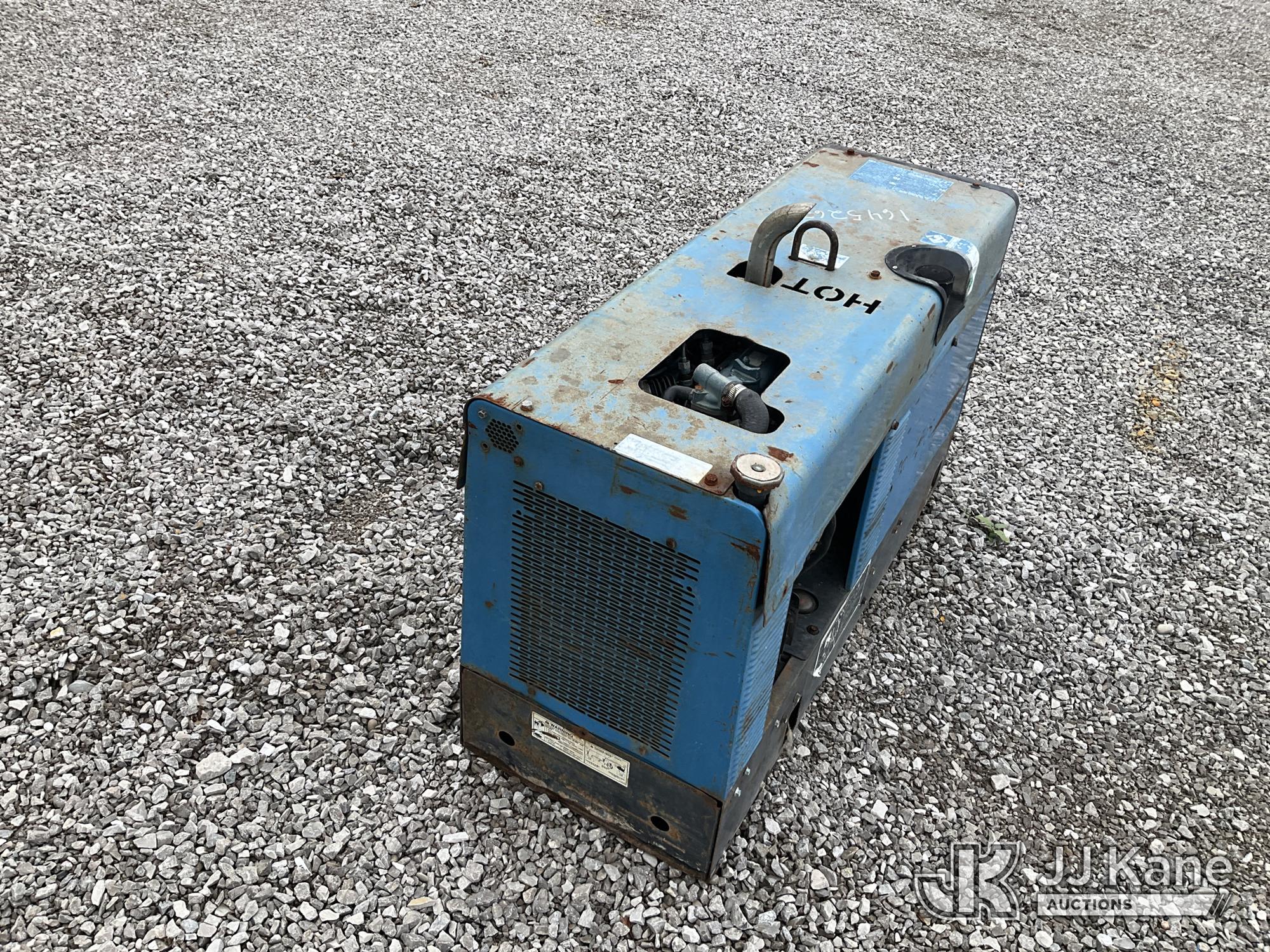 0 Miller TRAILBLAZER 800