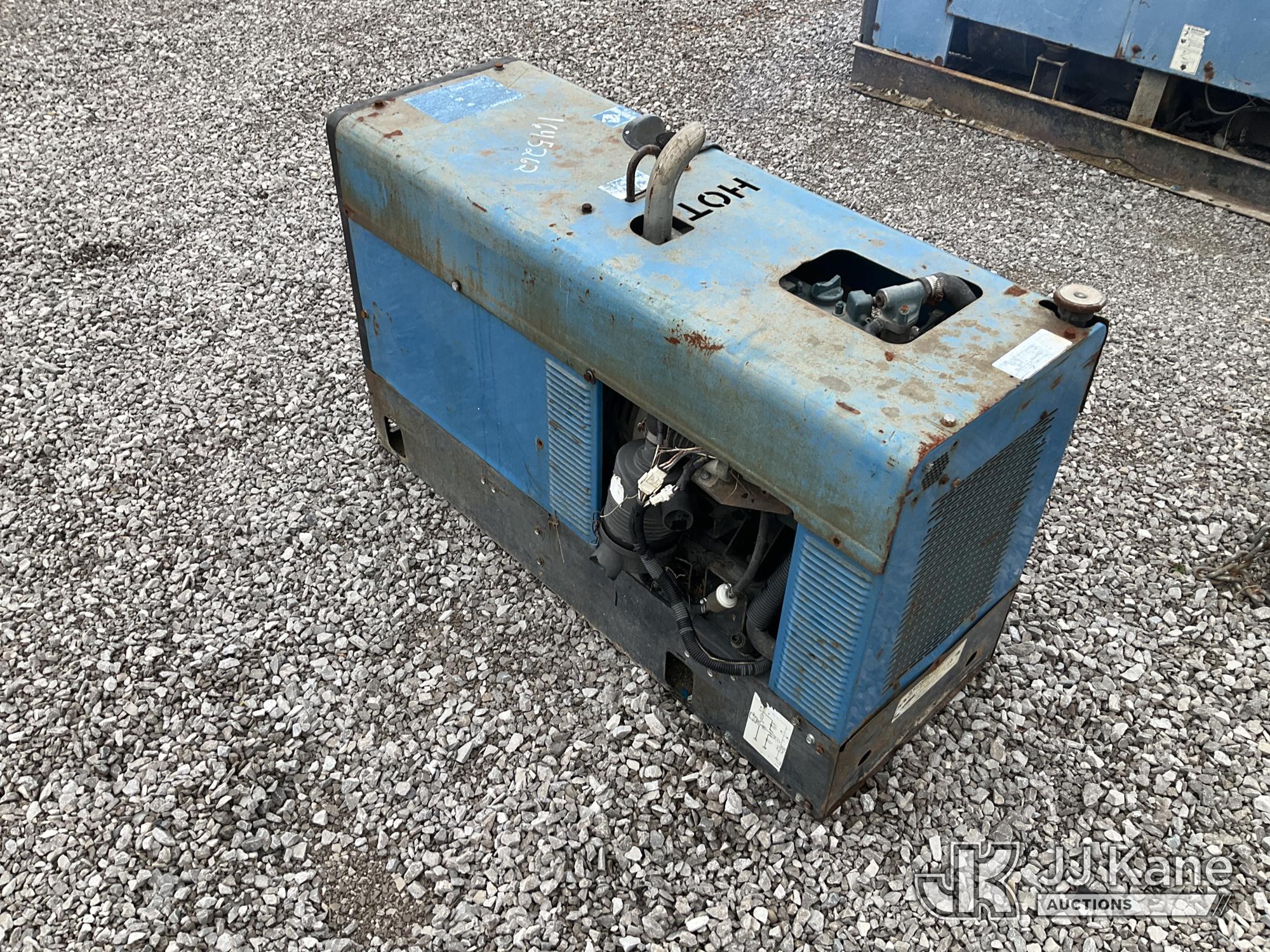 0 Miller TRAILBLAZER 800