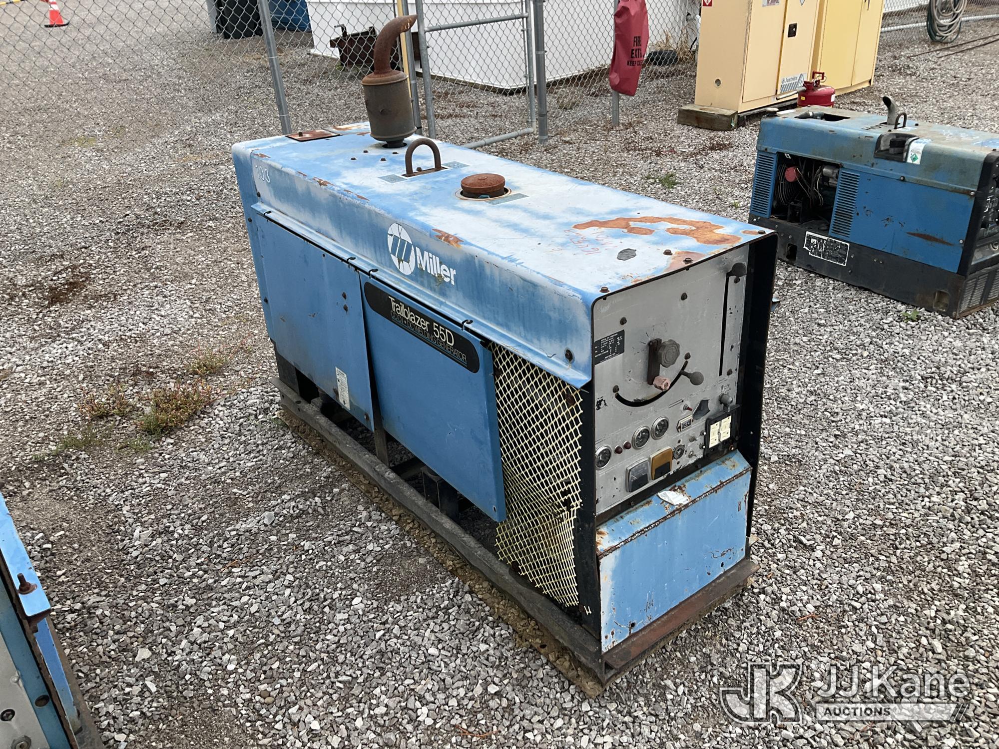 0 Miller TRAILBLAZER 55D
