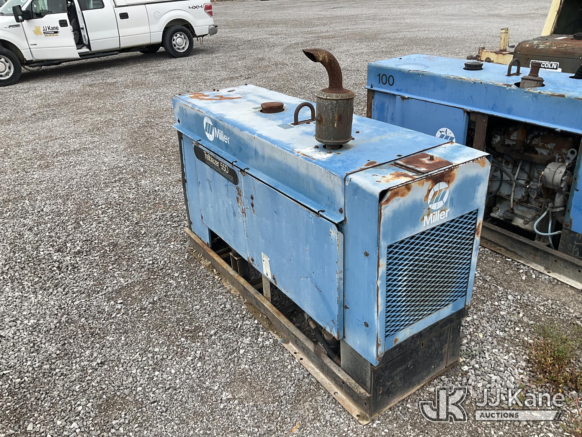 0 Miller TRAILBLAZER 55D
