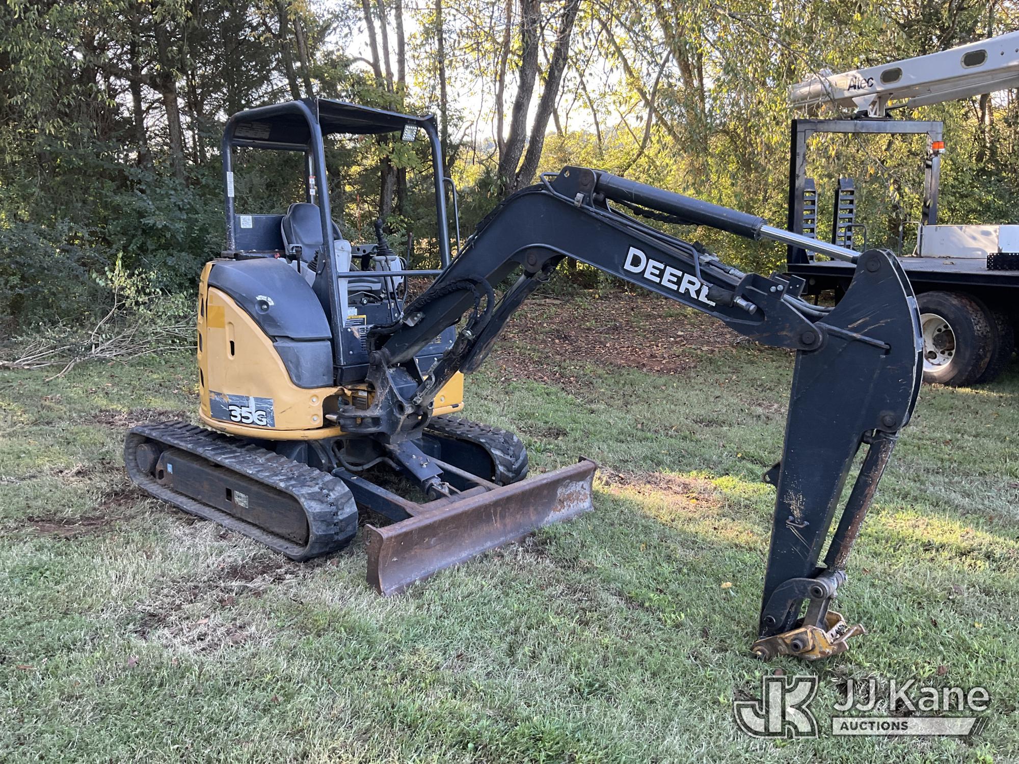 2018 John Deere 35G