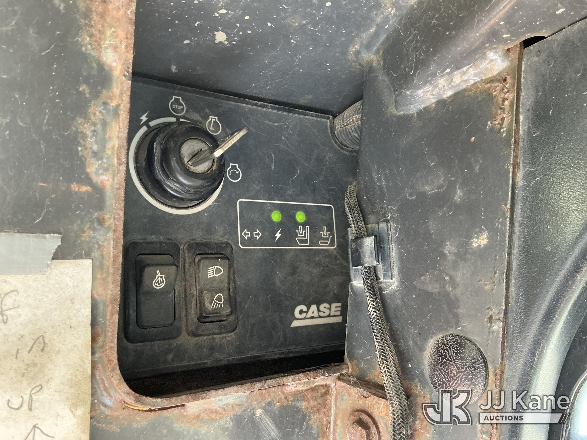 2004 Case 60XT