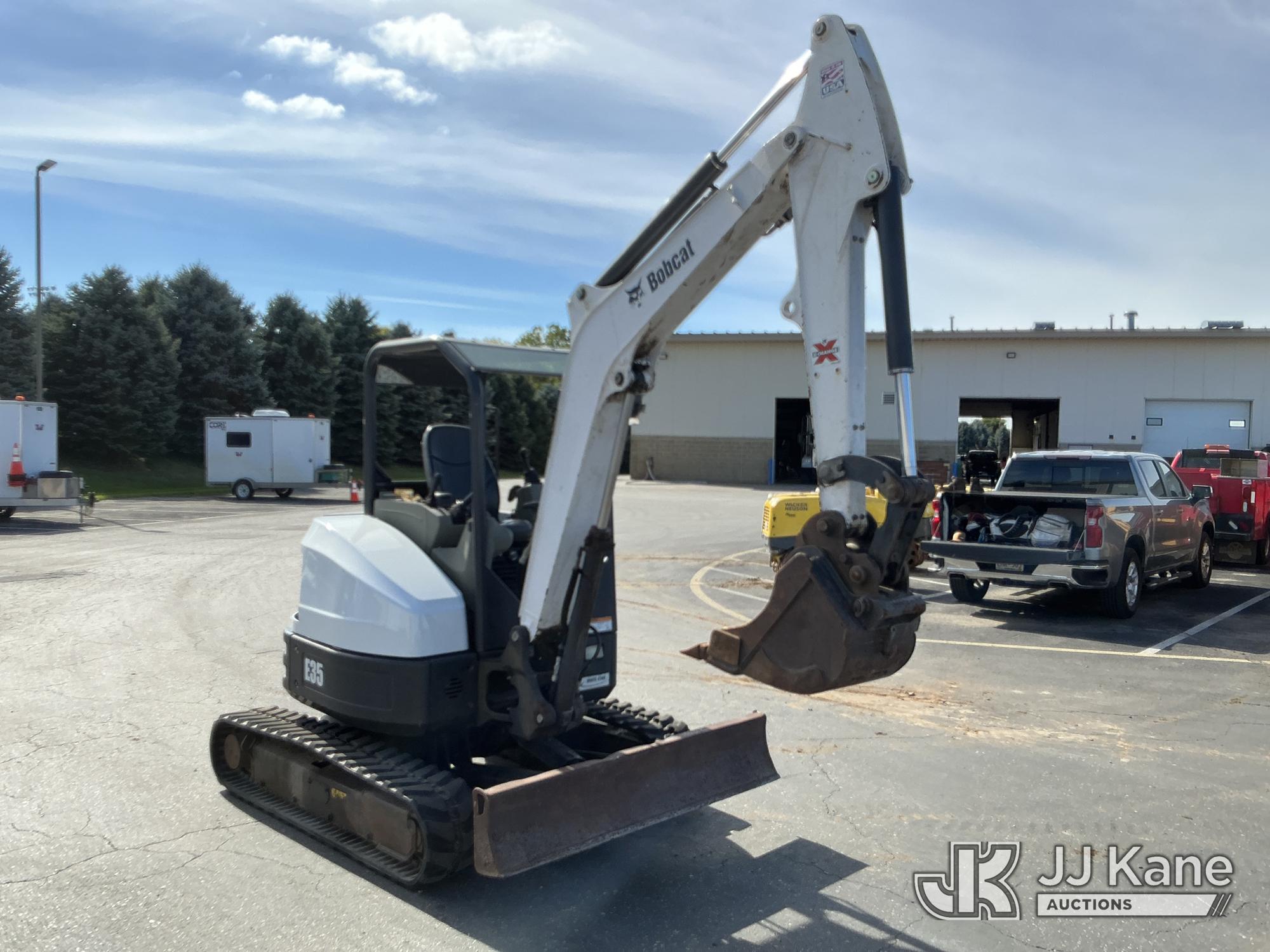 2017 Bobcat E35