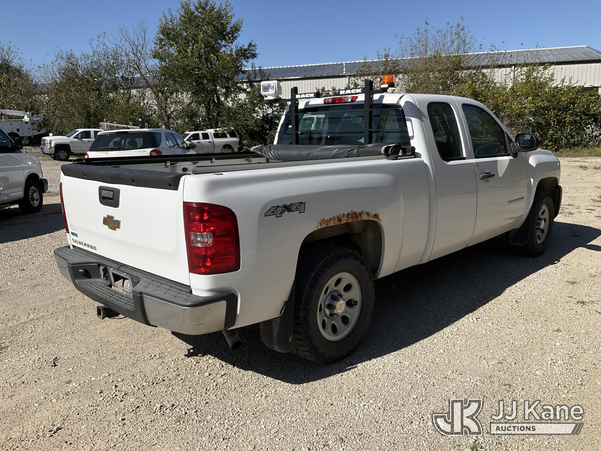 2011 Chevrolet SILVERADO 1500 4X4