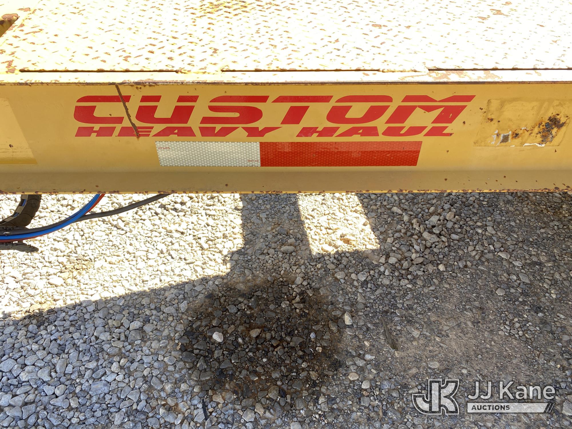 2012 Lucon 7T221TPT