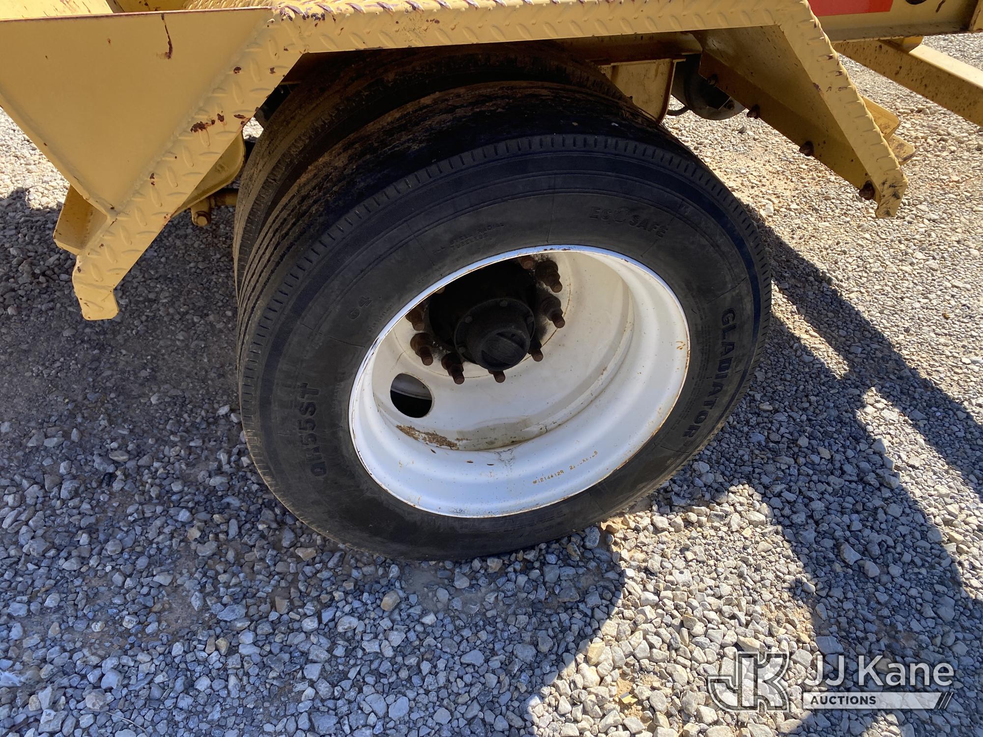 2012 Lucon 7T221TPT