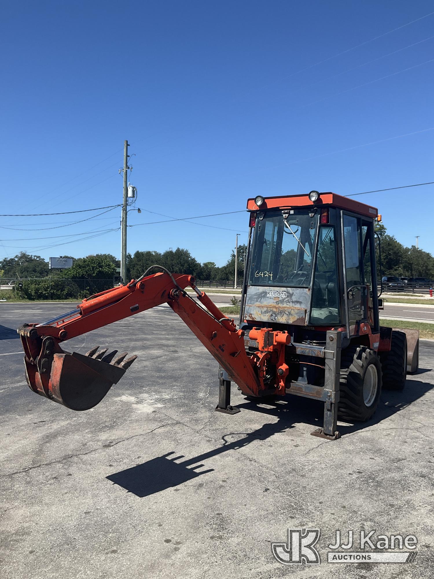 2001 Kubota R520