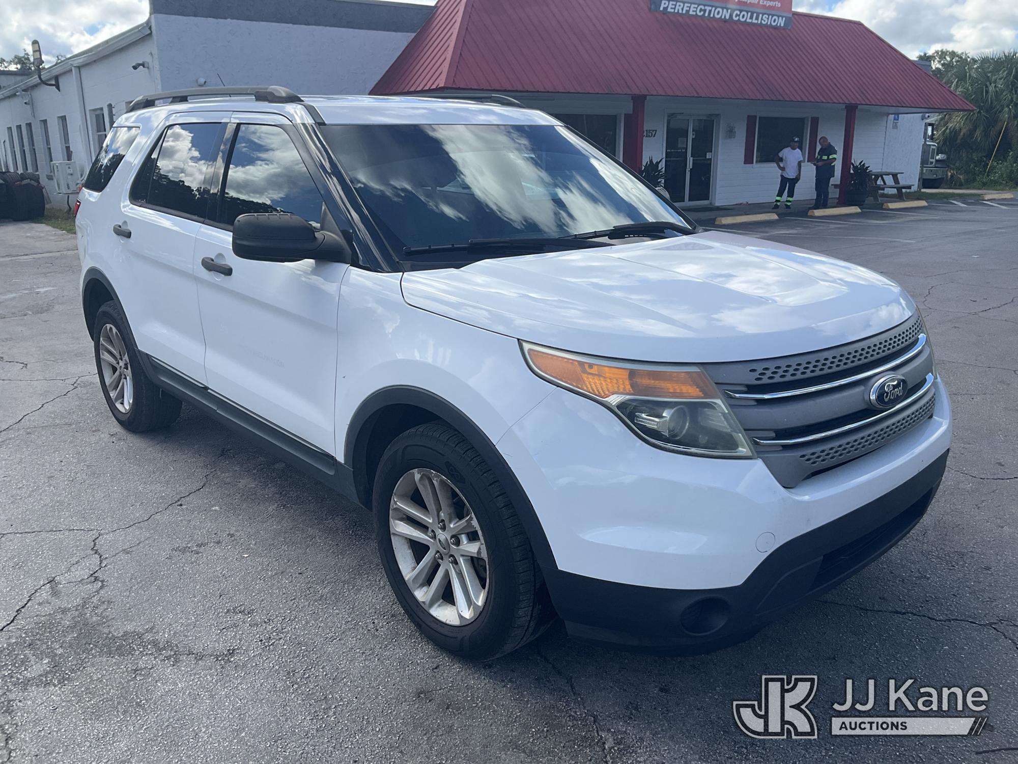 2015 Ford Explorer