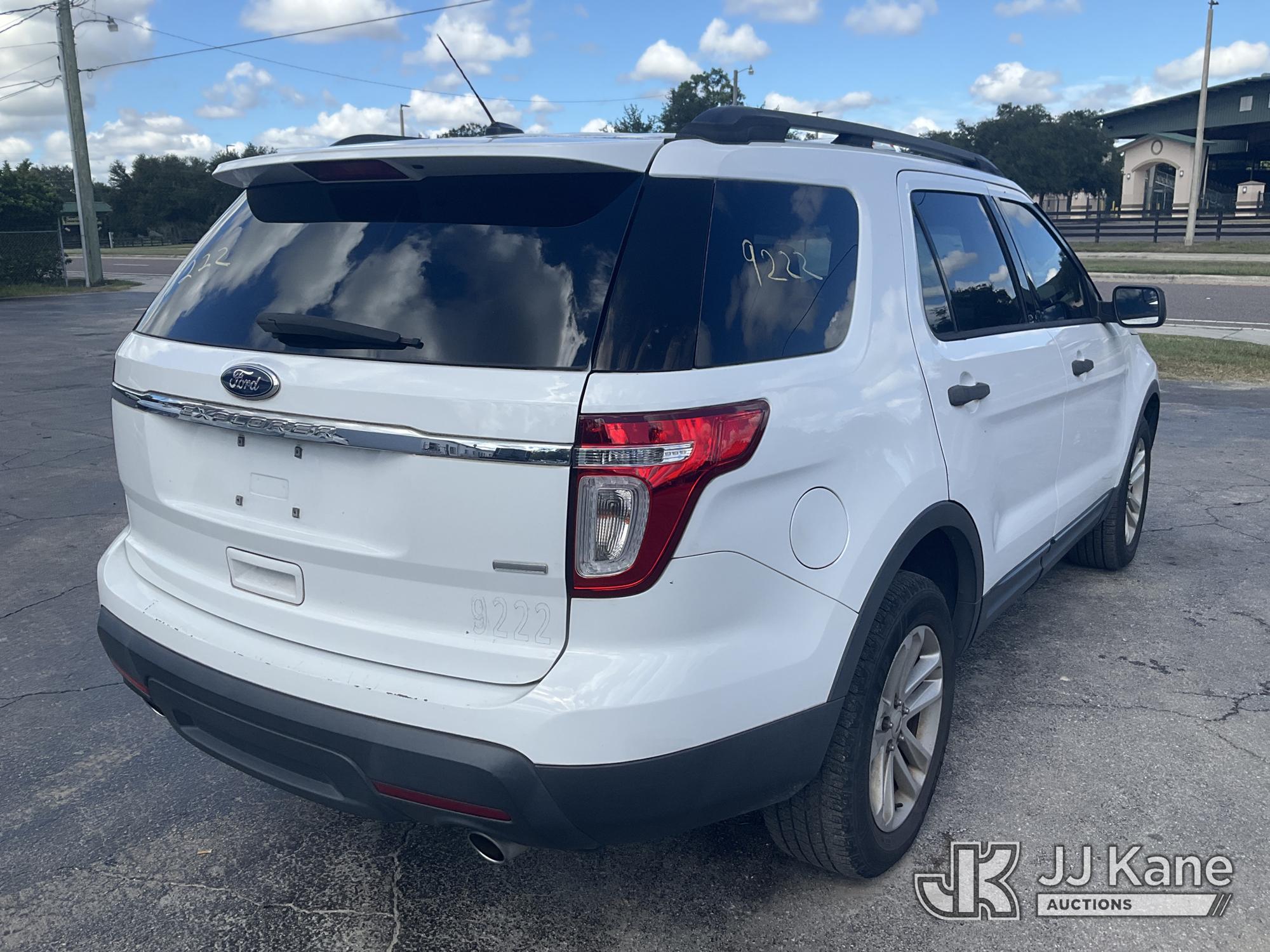 2015 Ford Explorer