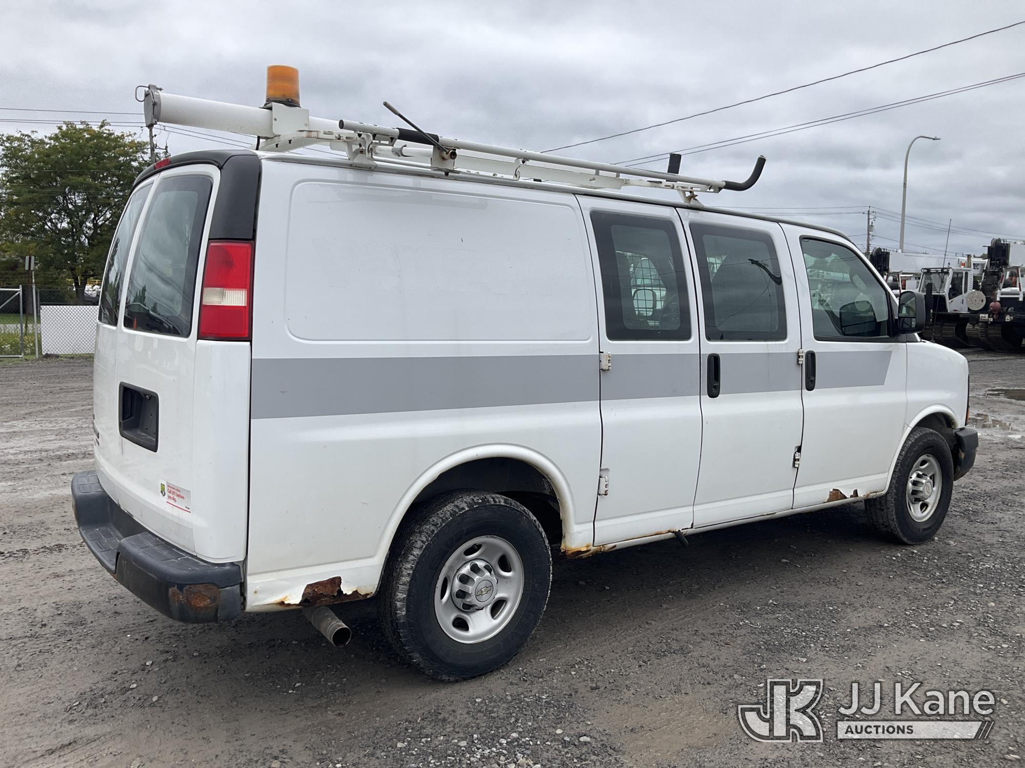 2011 Chevrolet Express G2500