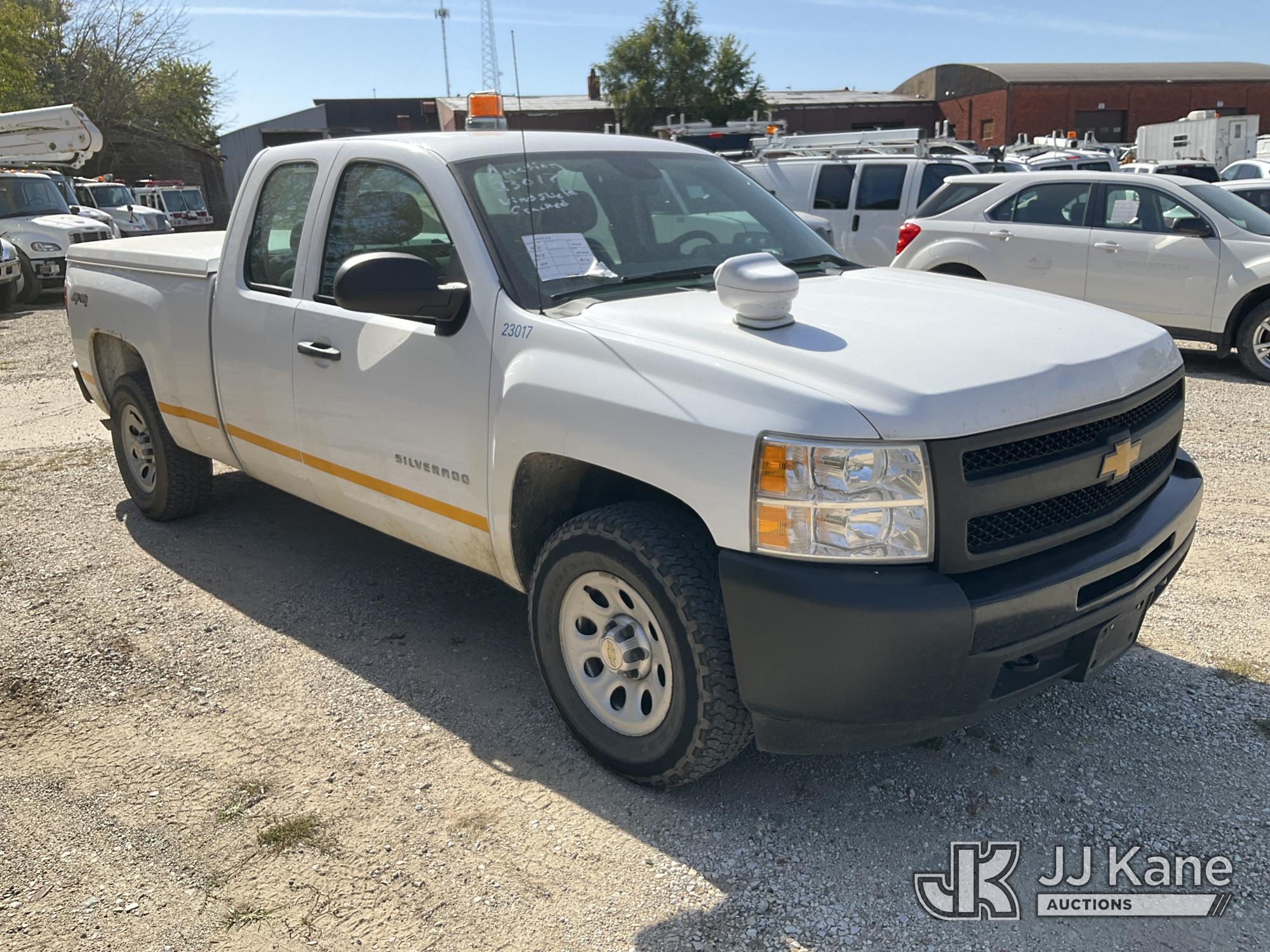 2013 Chevrolet SILVERADO 1500 4X4