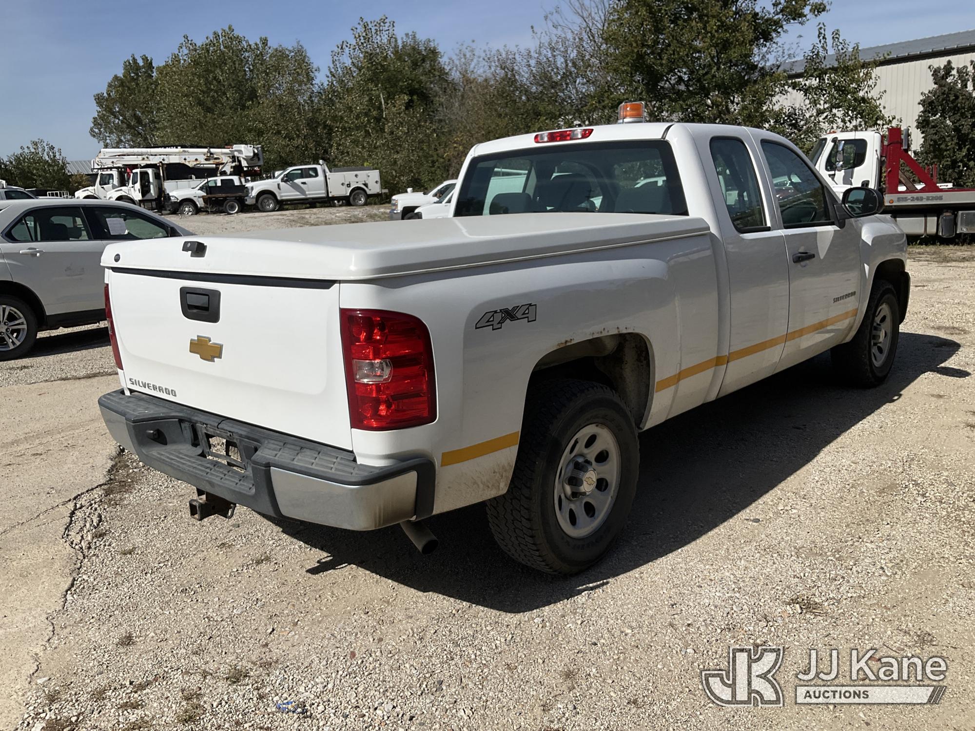 2013 Chevrolet SILVERADO 1500 4X4