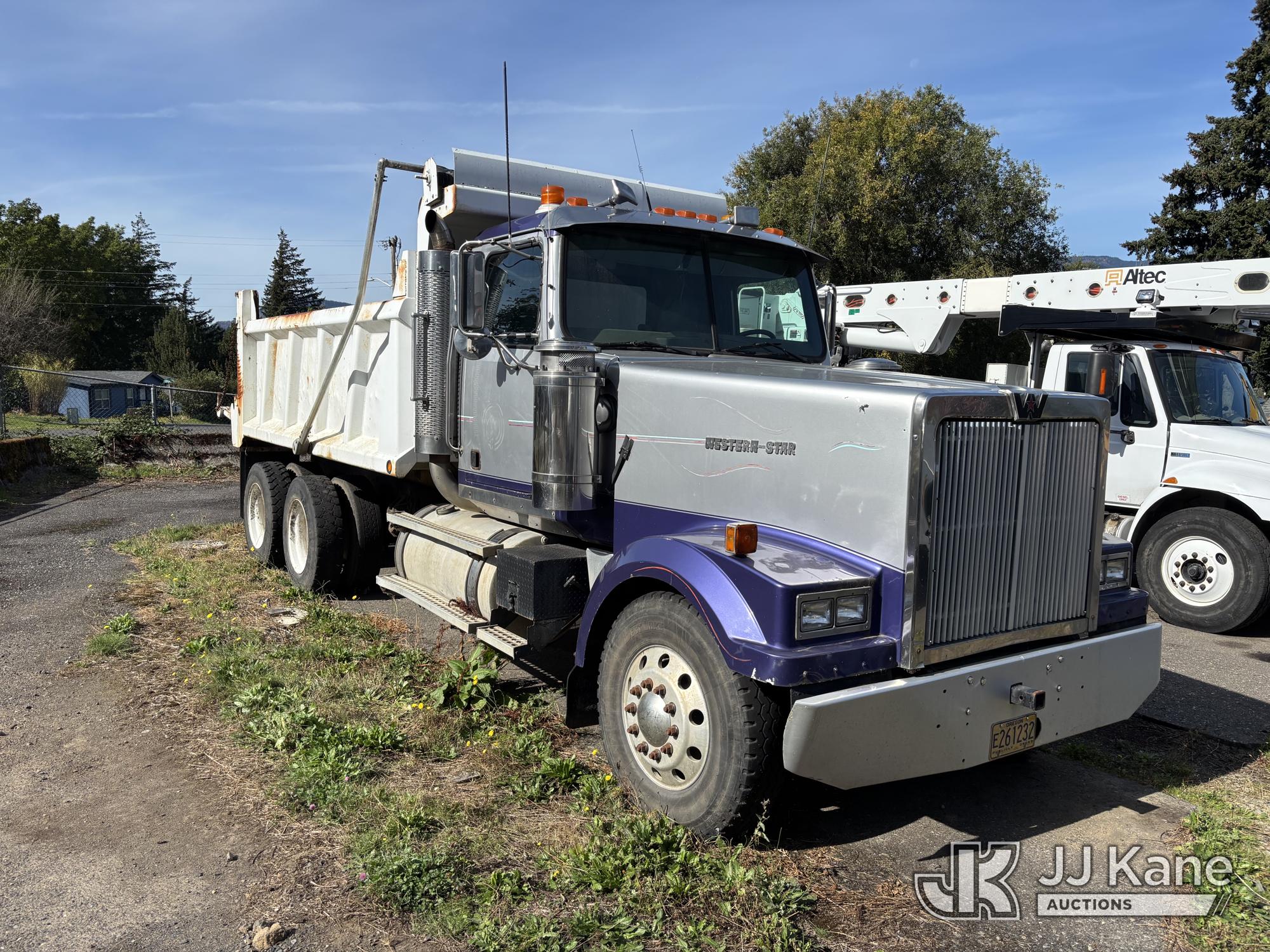 1997 Western Star 4900E