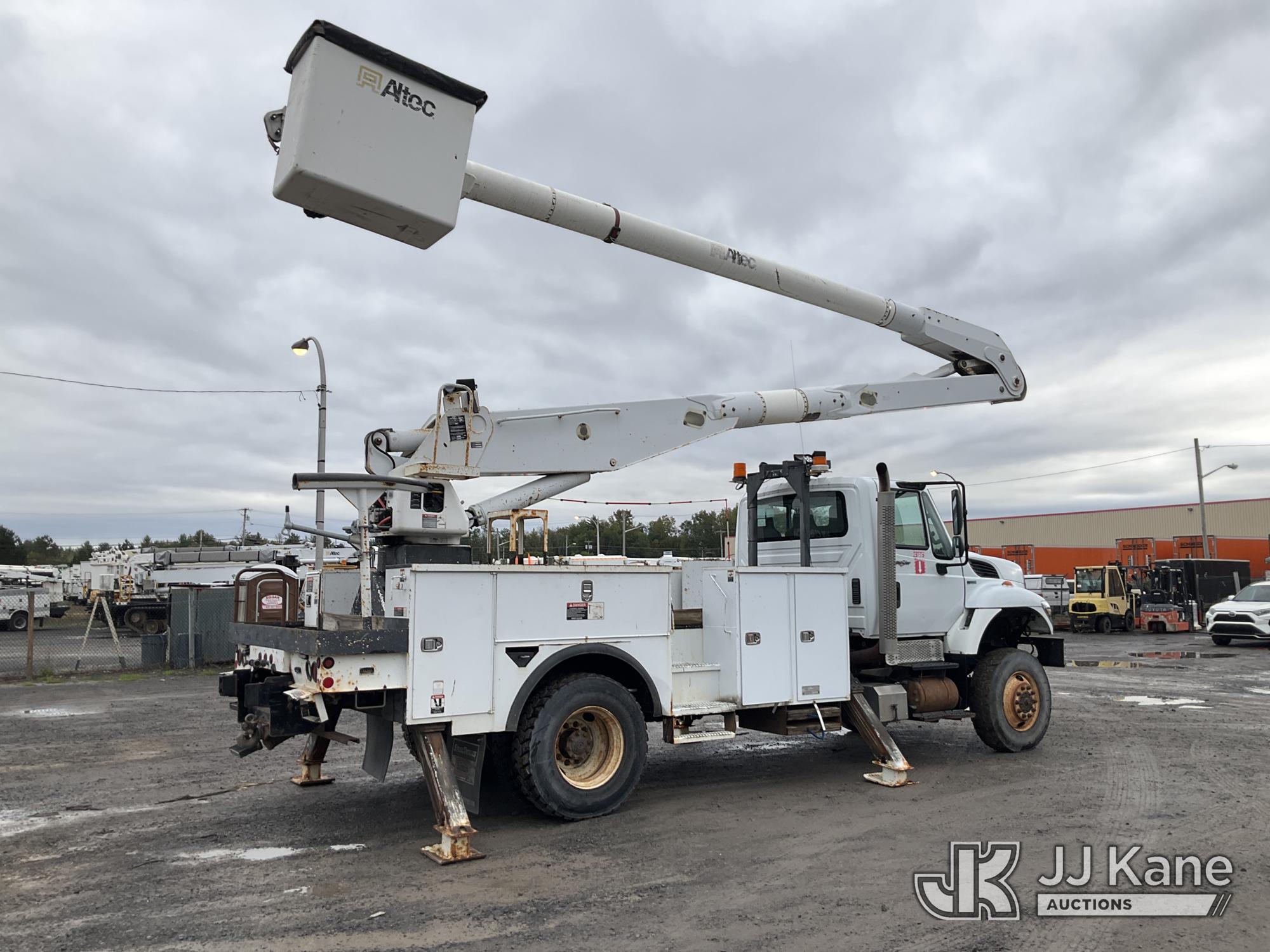 2013 International 7300 4x4