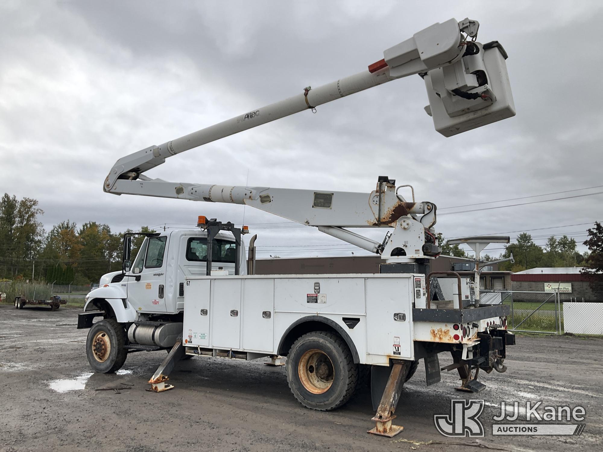 2013 International 7300 4x4