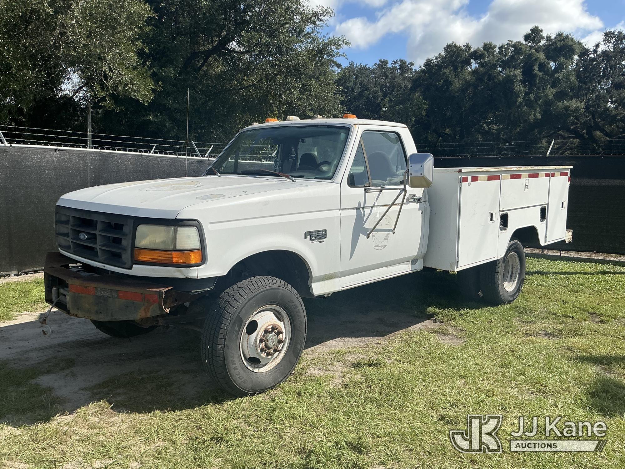 1996 Ford F350 4x4 Service Truck (1645585)