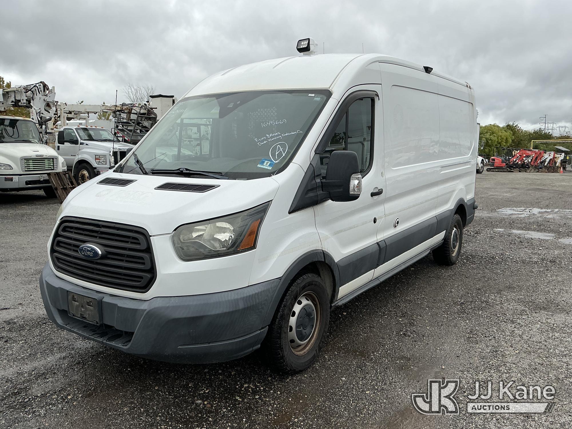 Photo of 2016 Ford Transit 350