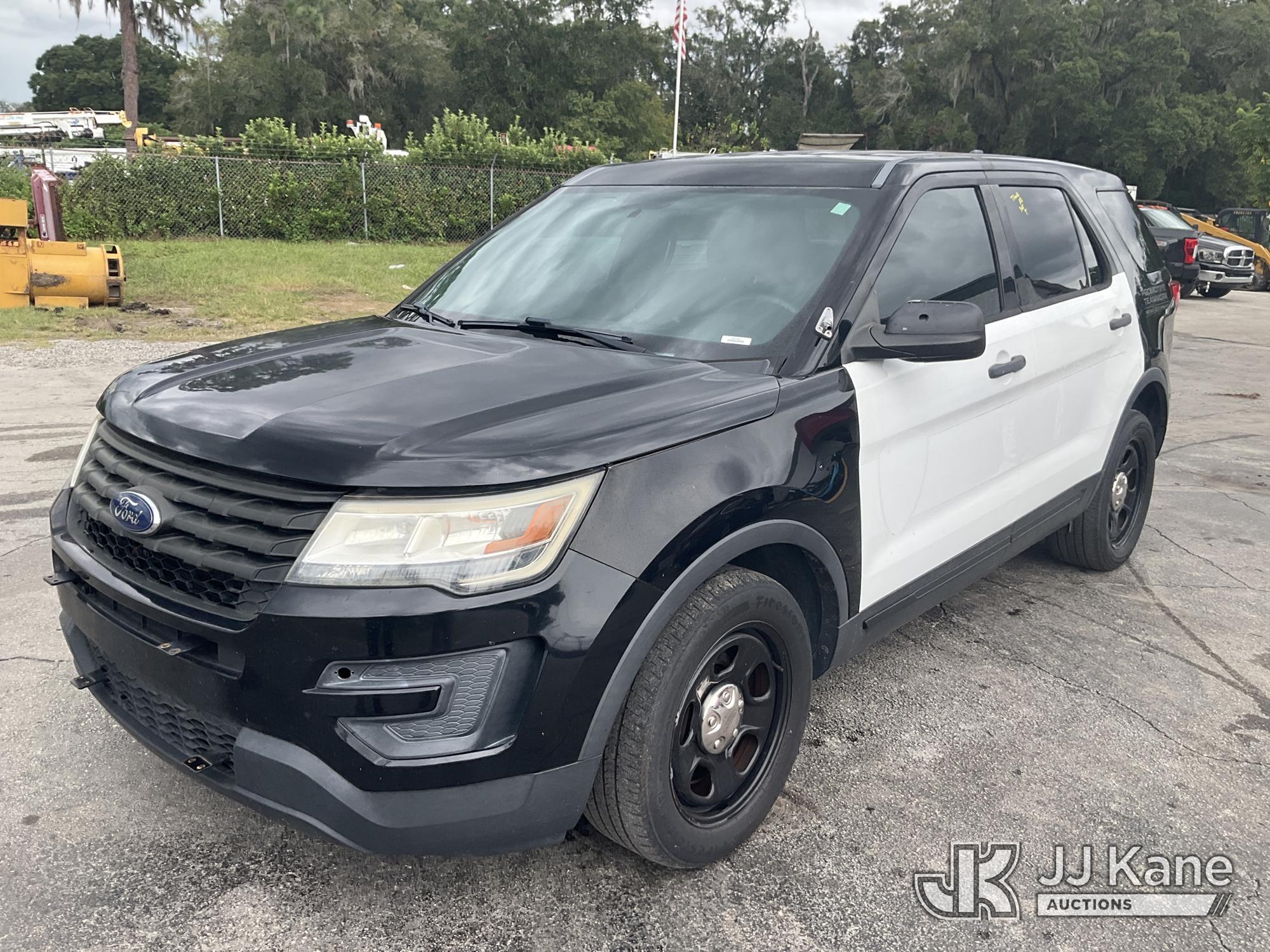 Photo of 2017 Ford Explorer AWD Police Interceptor